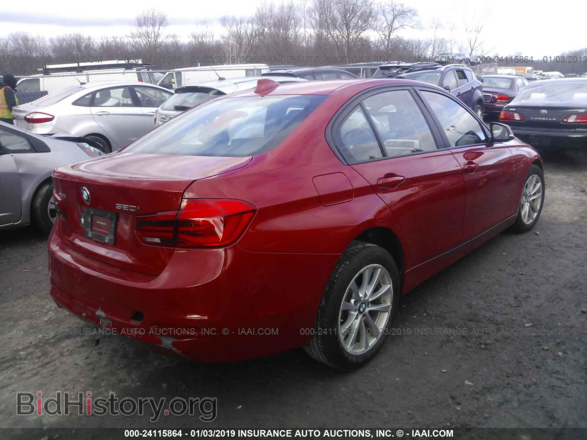 2016 BMW 320 - VIN: WBA8E5G59GNU20837 - Photo 4