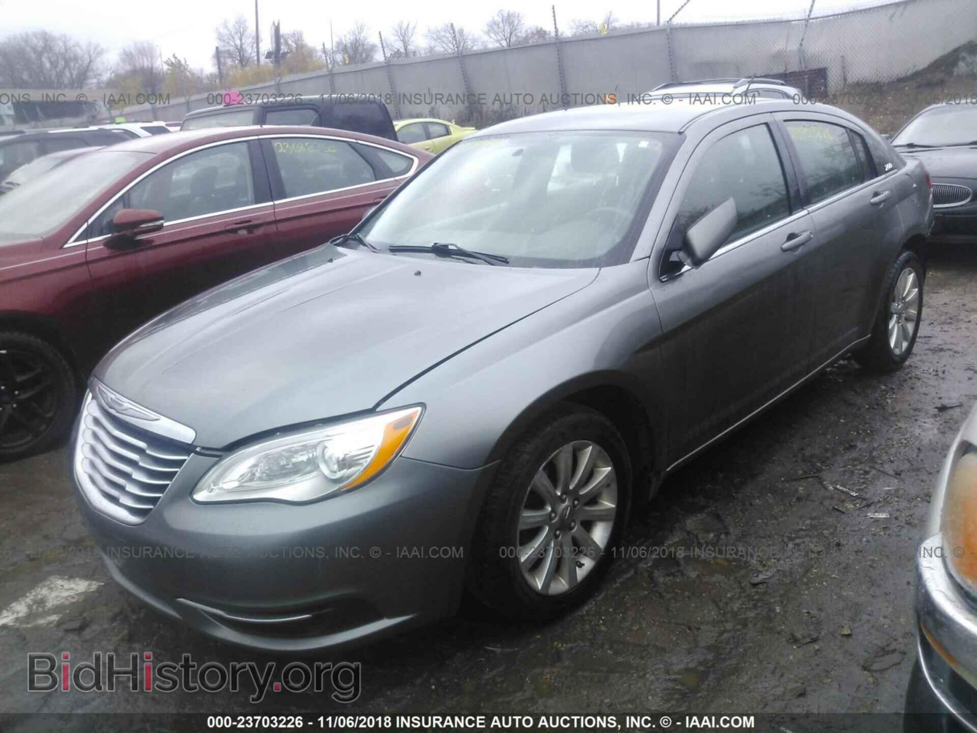 2013 CHRYSLER 200 - VIN: 1C3CCBBB9DN667113 - Фото 2