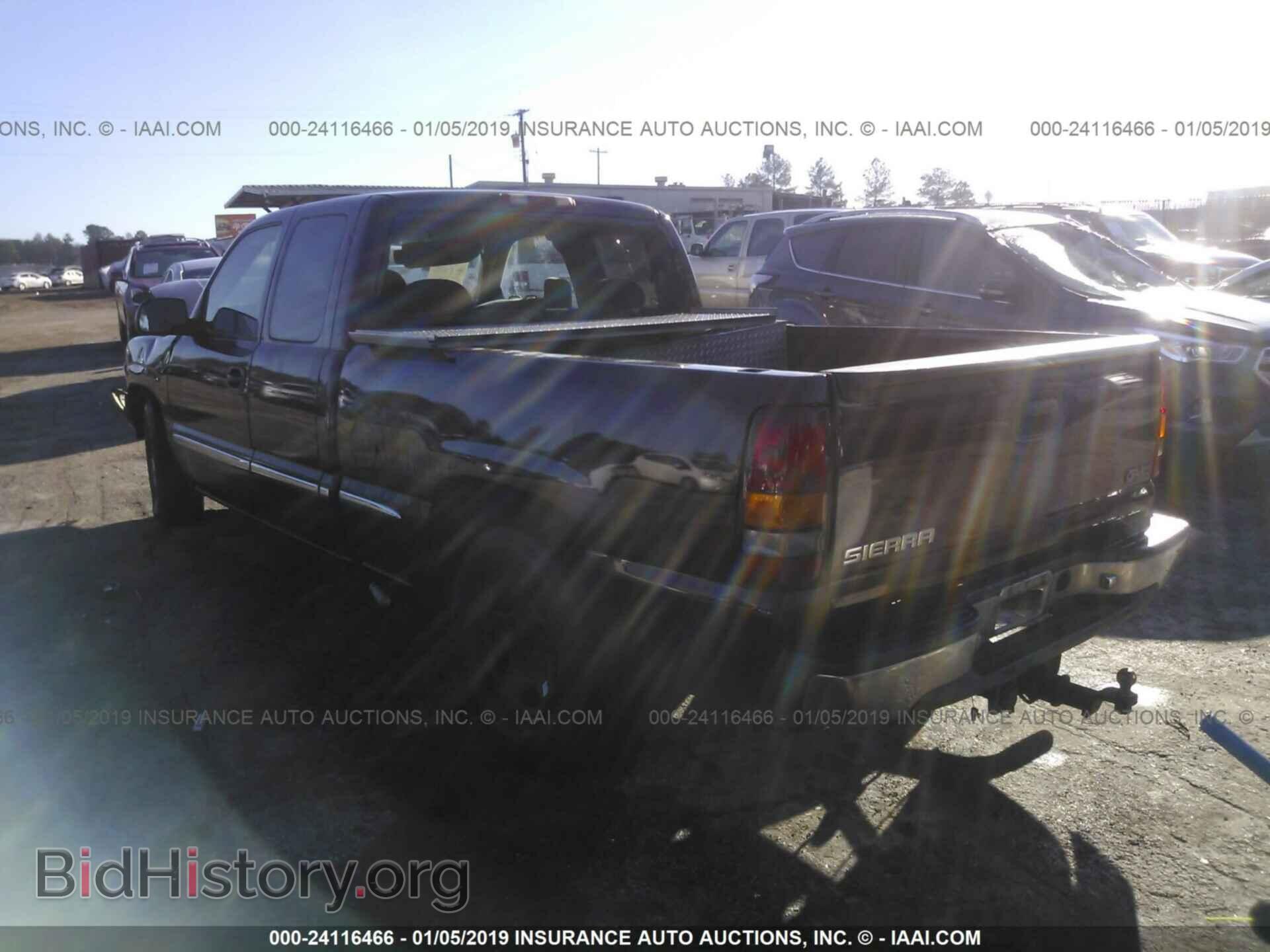 2002 GMC NEW SIERRA - VIN: 2GTEC19TX21167330 - Фото 3