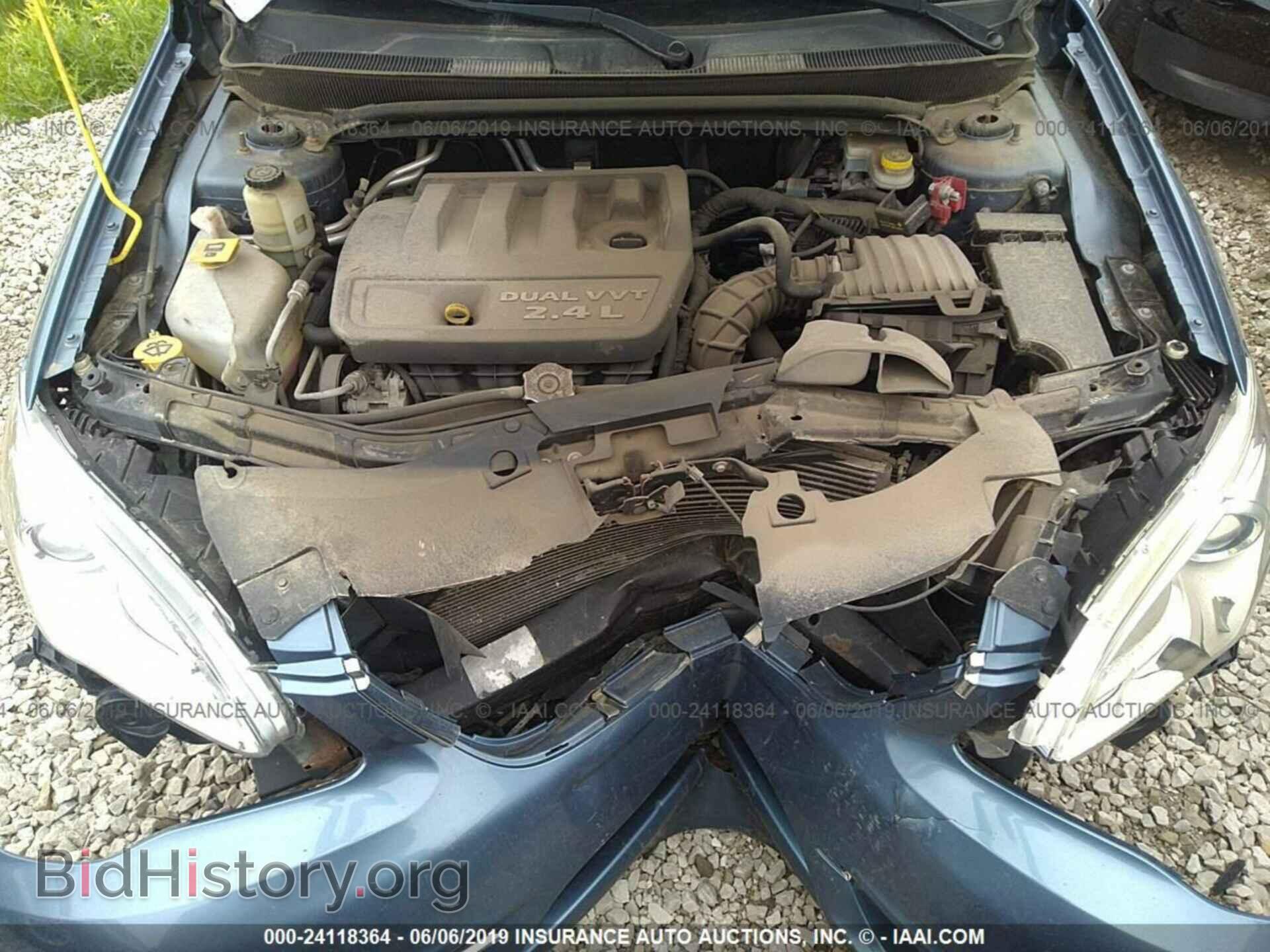 2011 CHRYSLER 200 - VIN: 1C3BC1FB8BN579599 - Photo 10