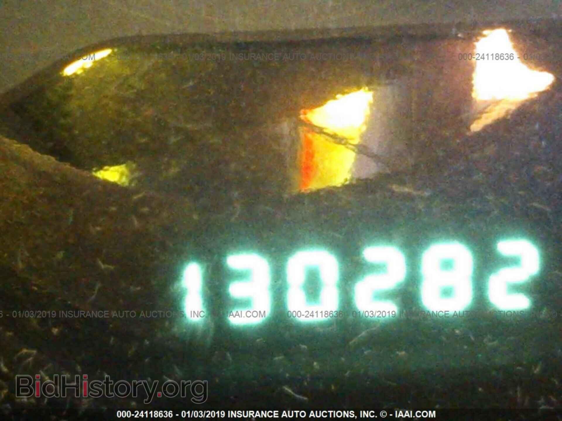 2010 CHRYSLER SEBRING - VIN: 1C3CC4FB4AN188003 - Фото 7