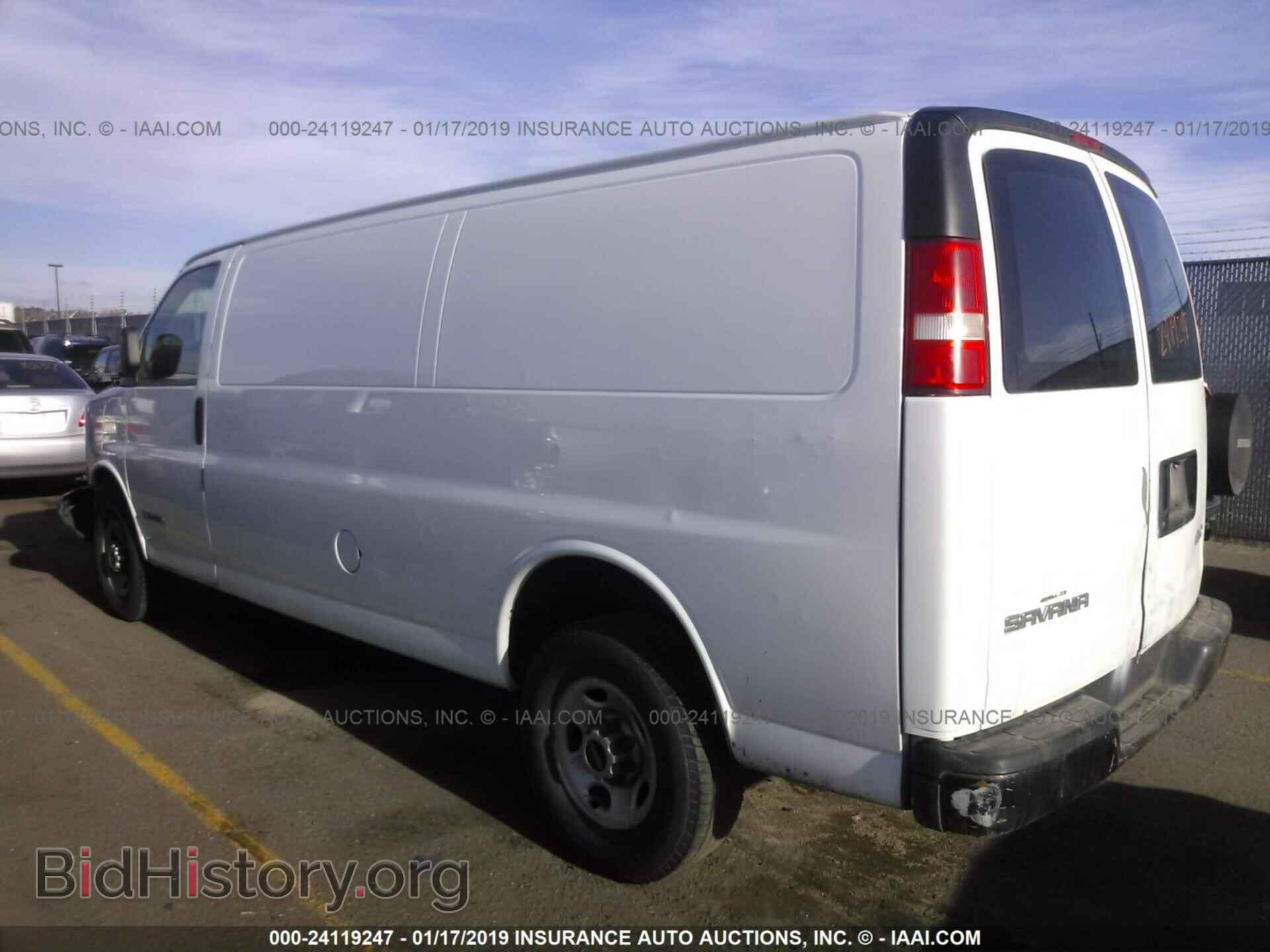2006 GMC SAVANA - VIN: 1GTHG39V661113131 - Фото 3
