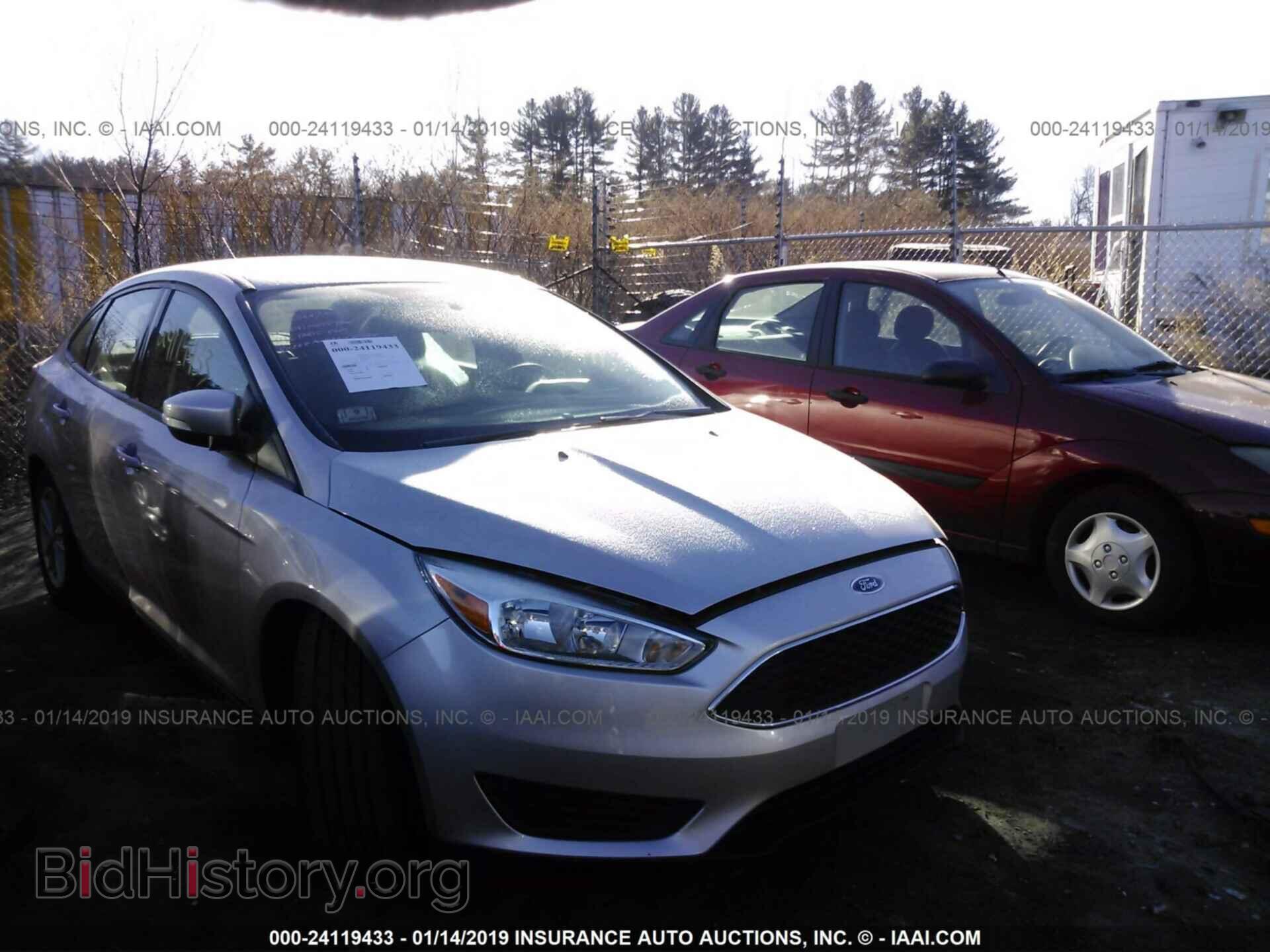 Фотография 1FADP3F22HL240240 - FORD FOCUS 2017