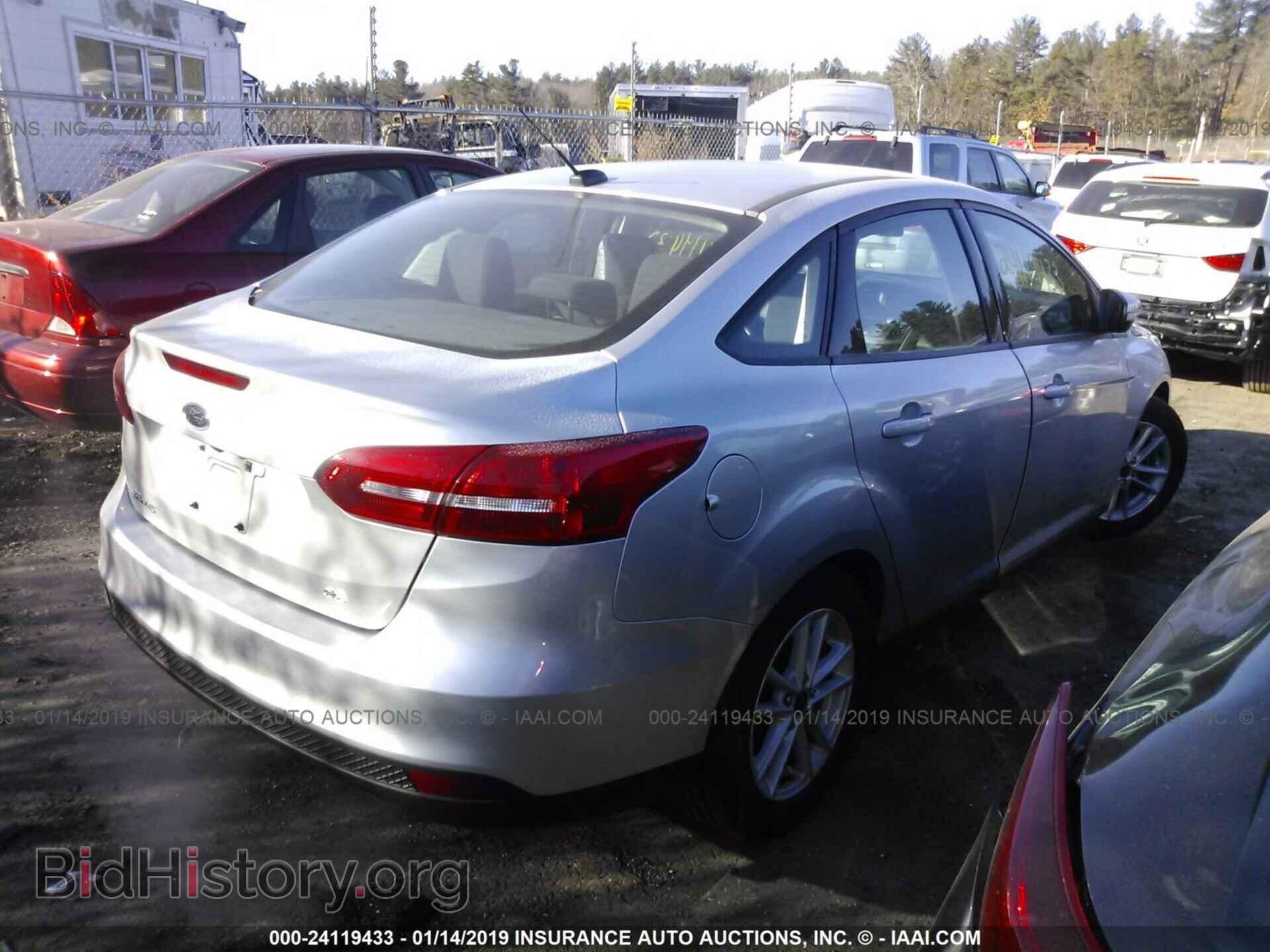 2017 FORD FOCUS - VIN: 1FADP3F22HL240240 - Фото 4