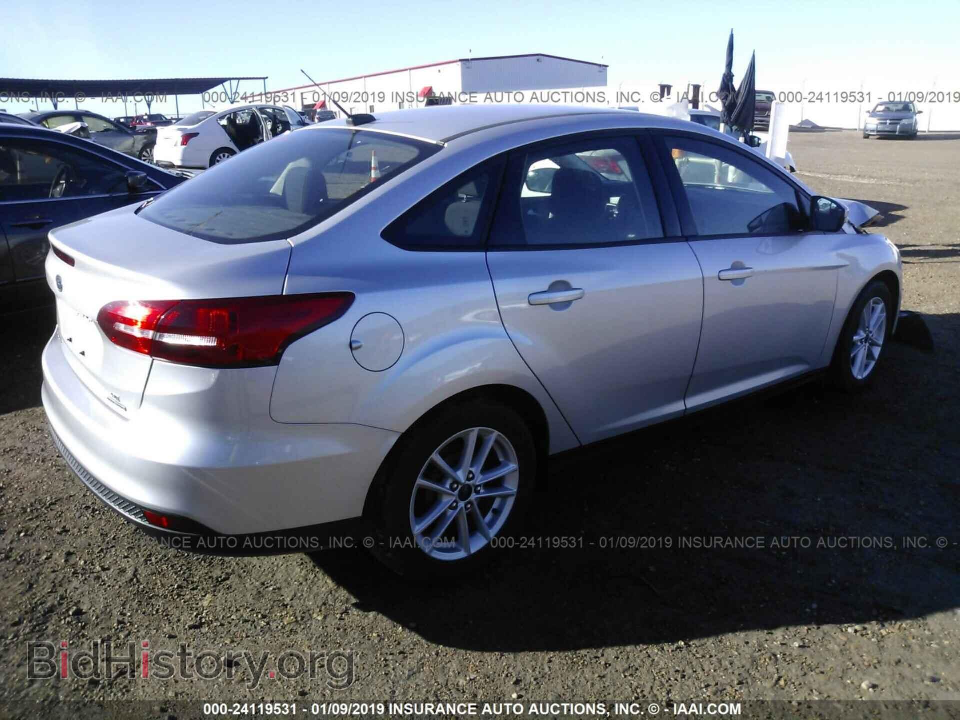 2015 FORD FOCUS - VIN: 1FADP3F28FL242863 - Photo 4