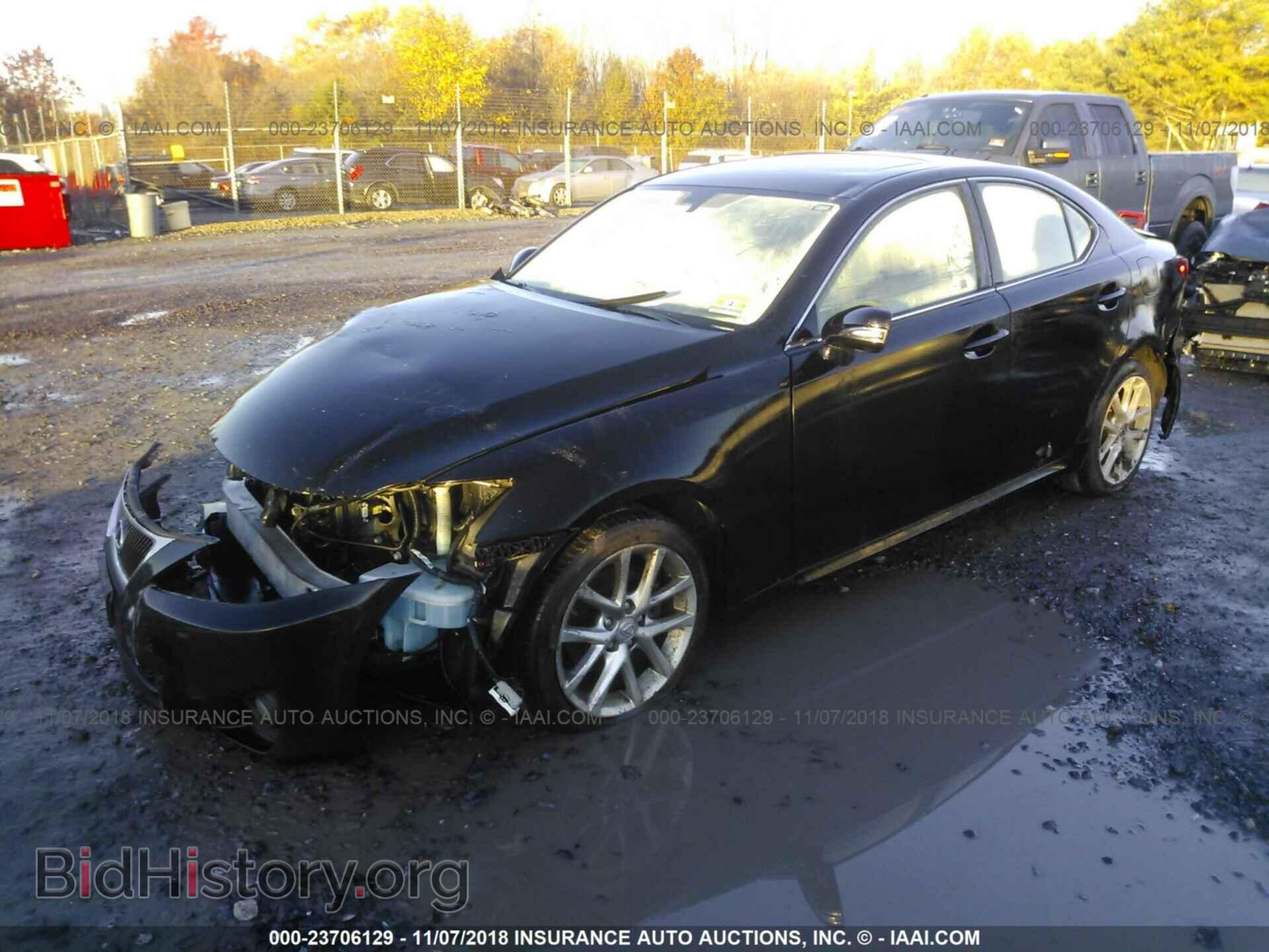 2011 LEXUS IS - VIN: JTHCF5C27B5049612 - Фото 2
