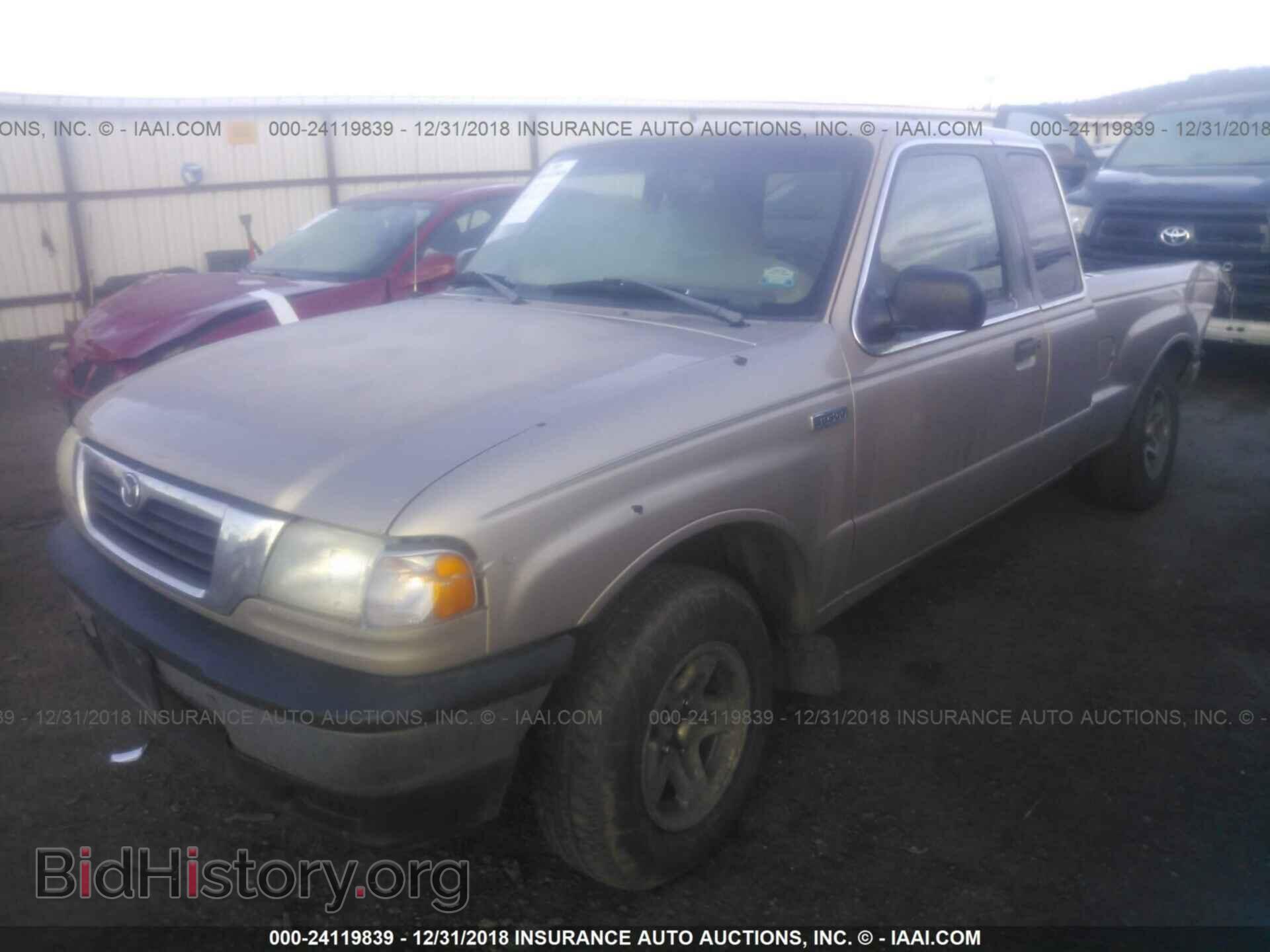 1998 MAZDA B2500 - VIN: 4F4YR16C2WTM44401 - Фото 2