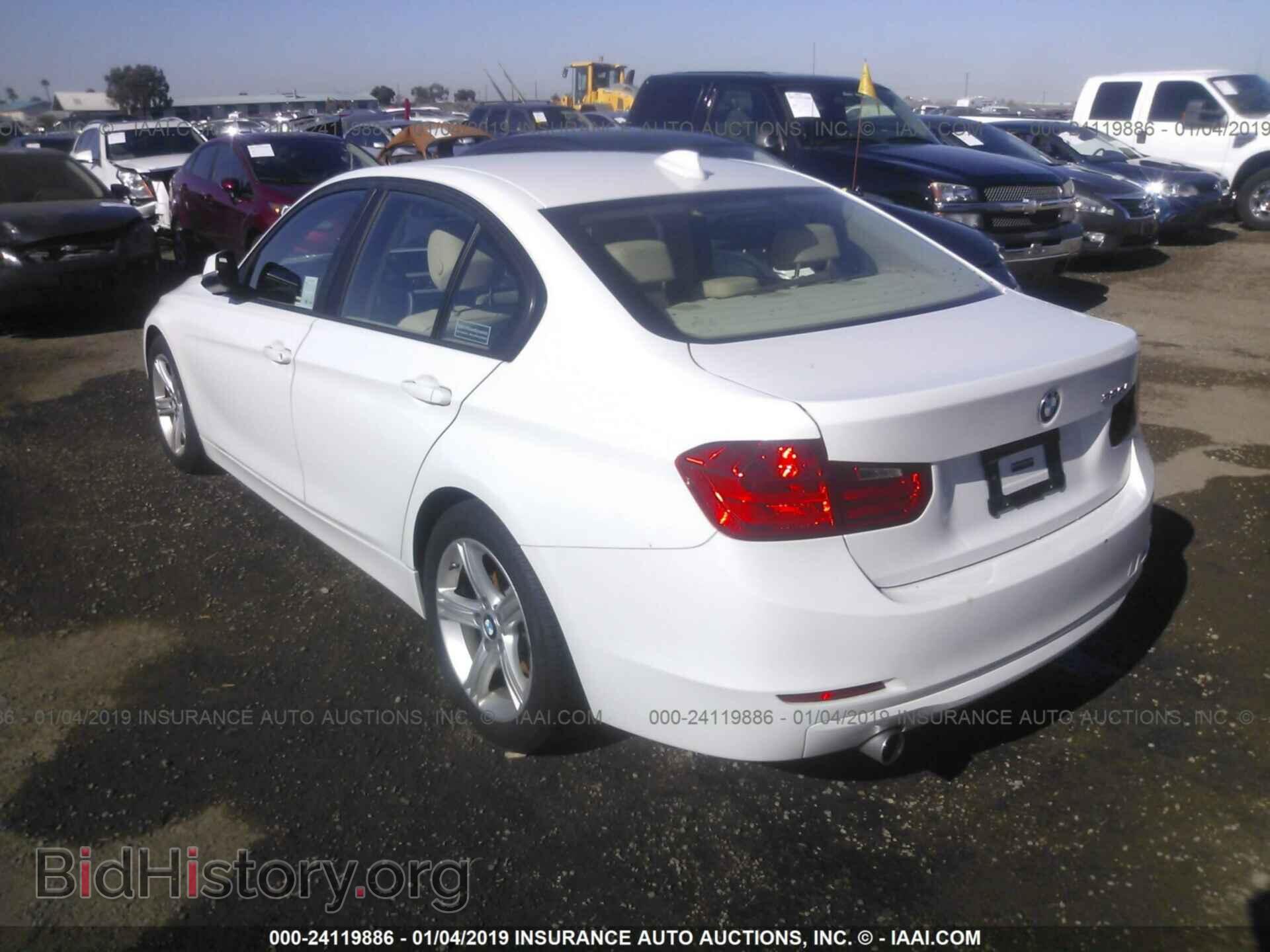 2014 BMW 320 - VIN: WBA3B1G55ENS80391 - Photo 3