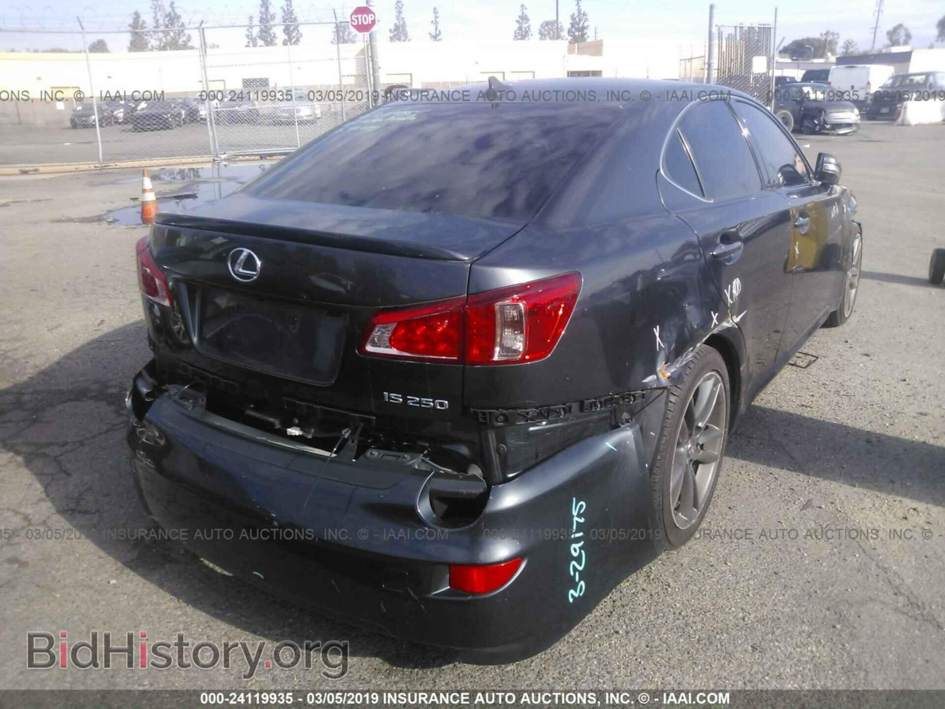 2011 LEXUS IS - VIN: JTHBF5C28B5142649 - Photo 4
