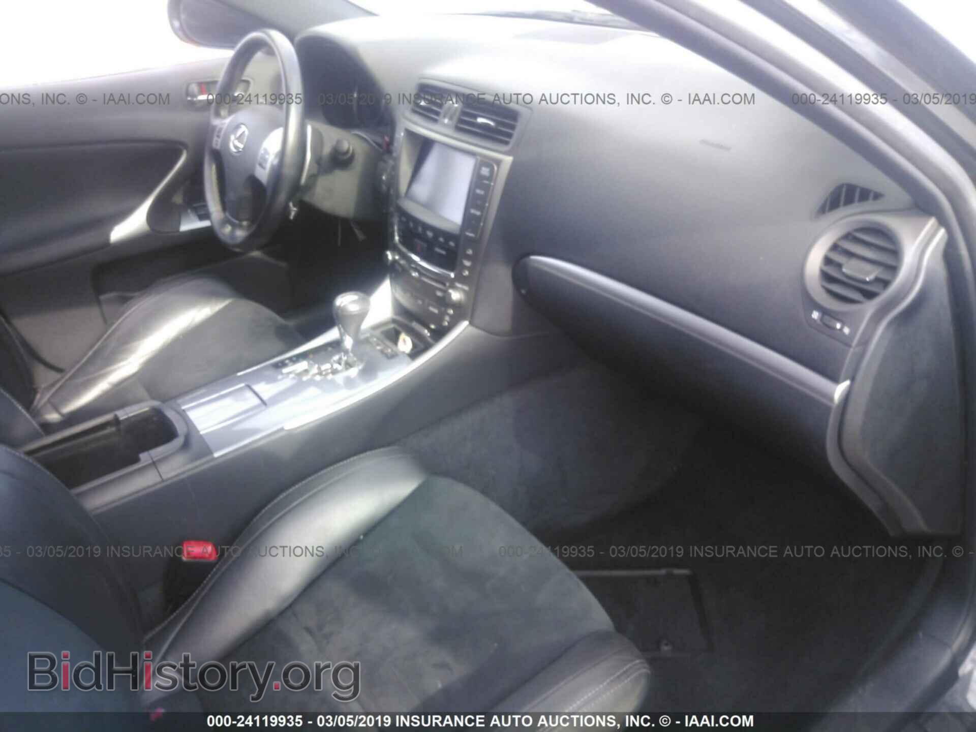 2011 LEXUS IS - VIN: JTHBF5C28B5142649 - Photo 5