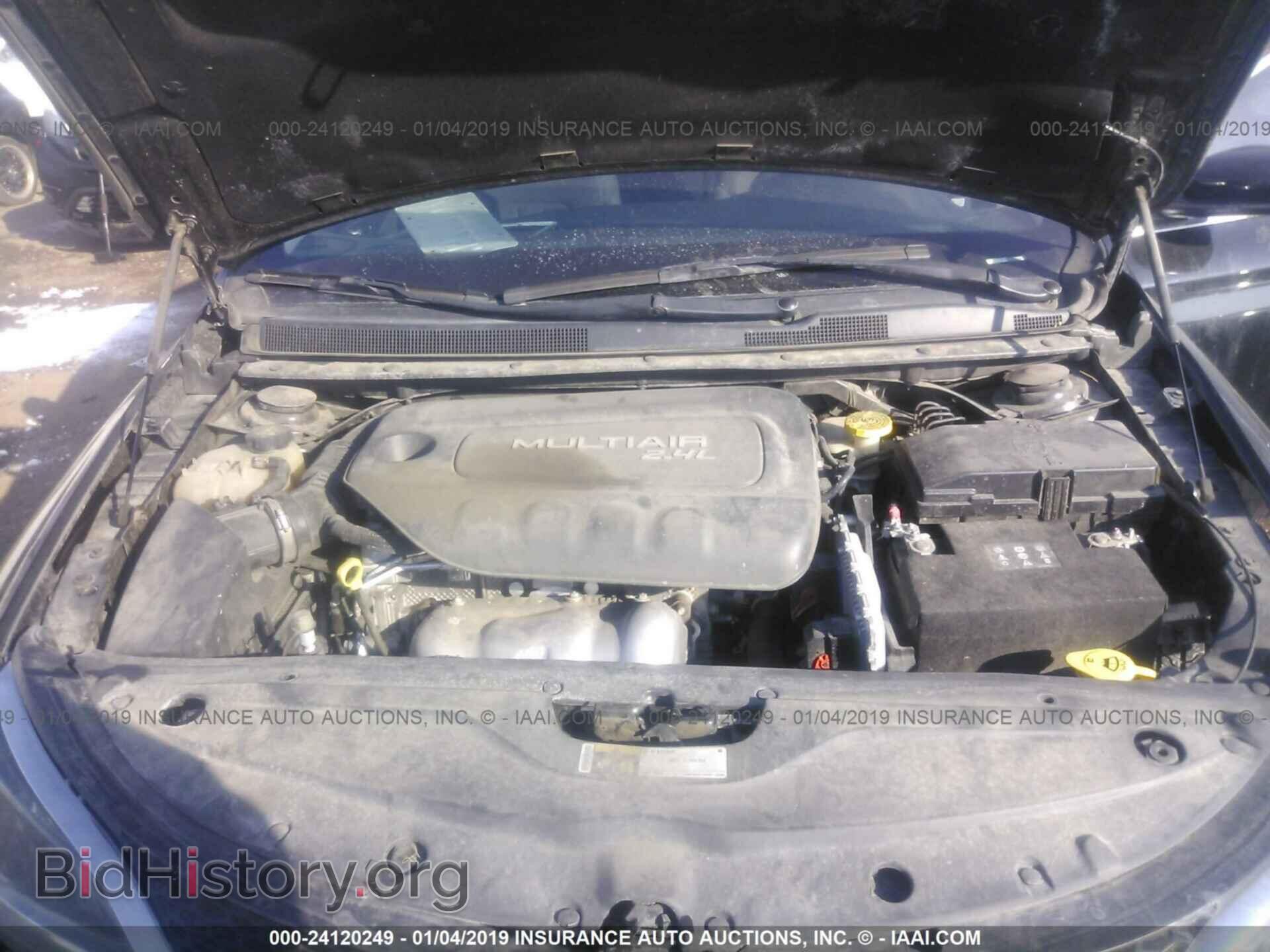 2016 CHRYSLER 200 - VIN: 1C3CCCAB0GN107959 - Photo 10