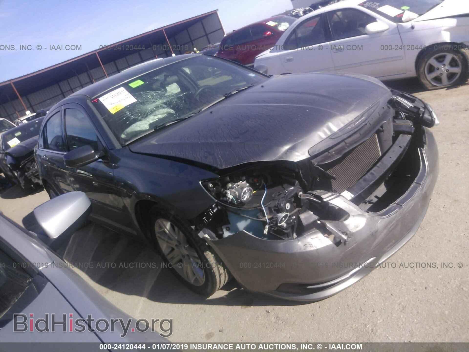 Фотография 1C3CCBAB6CN317860 - CHRYSLER 200 2012