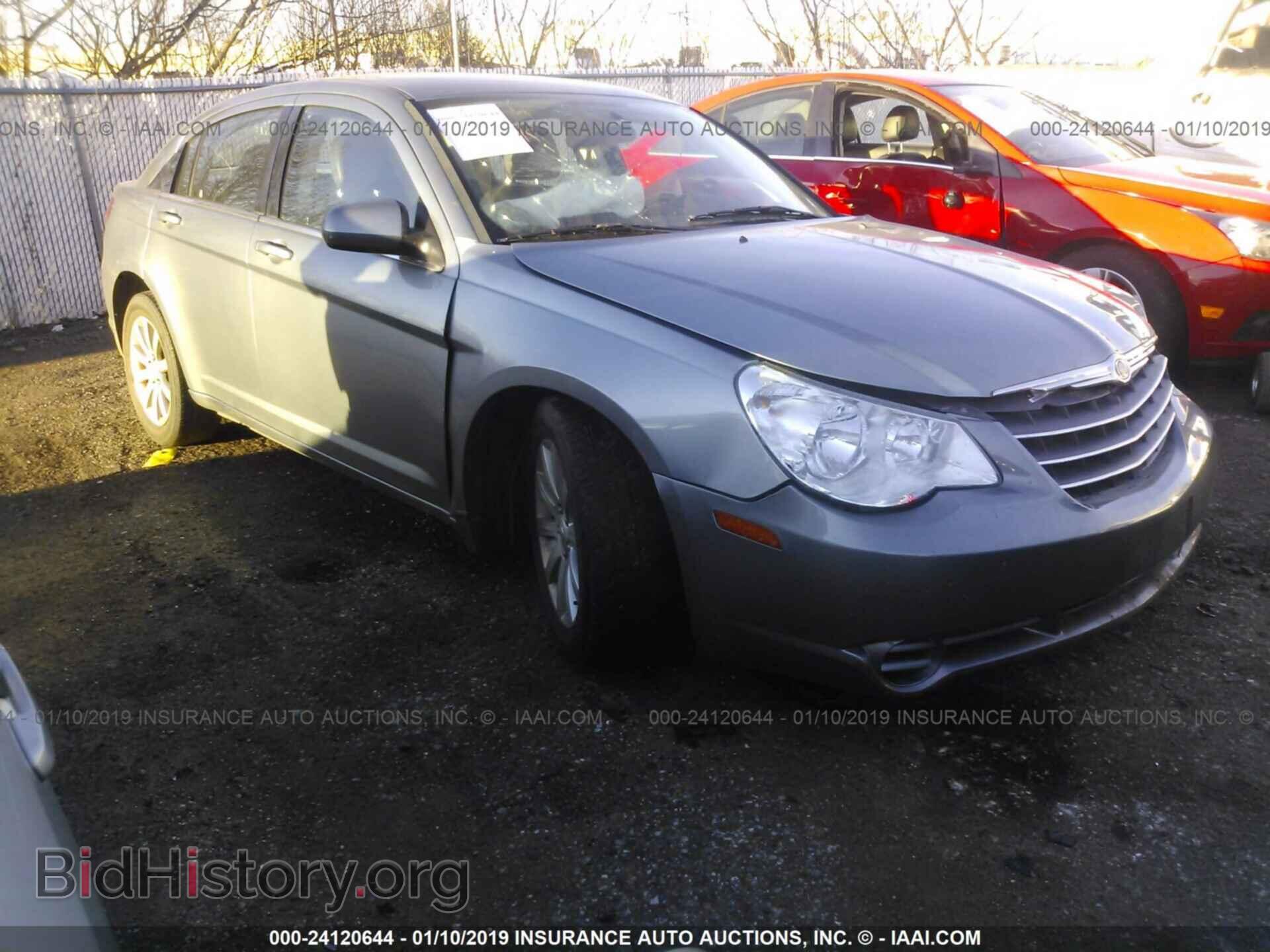 Photo 1C3CC5FB0AN219852 - CHRYSLER SEBRING 2010