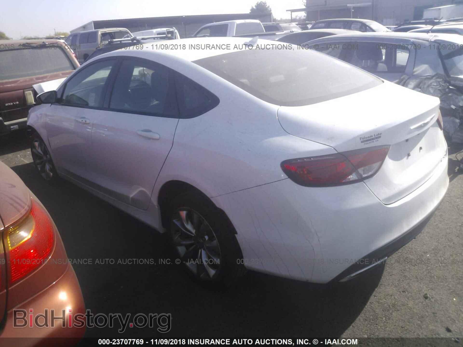 2016 CHRYSLER 200 - VIN: 1C3CCCBBXGN108003 - Фото 3