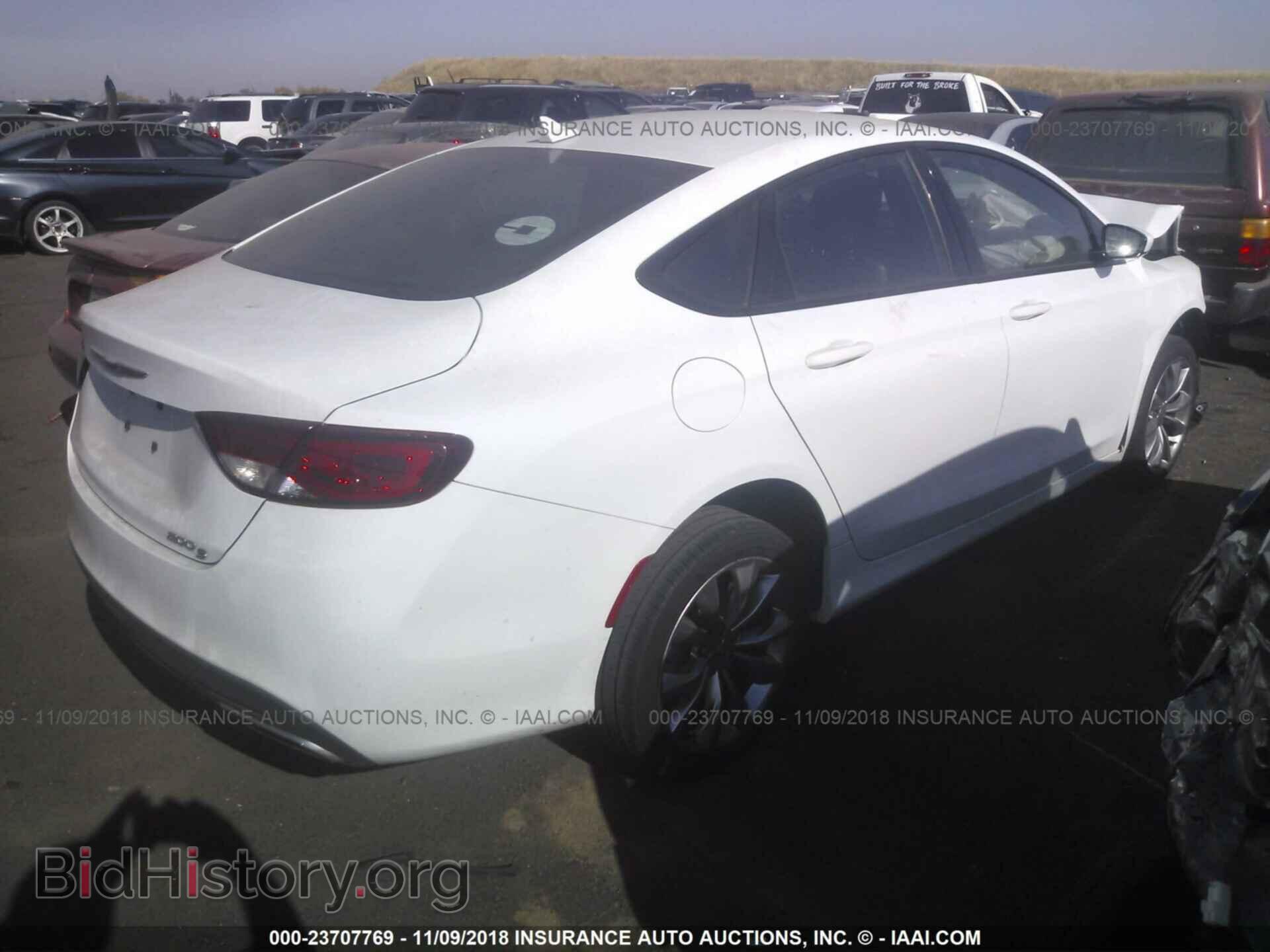 2016 CHRYSLER 200 - VIN: 1C3CCCBBXGN108003 - Фото 4
