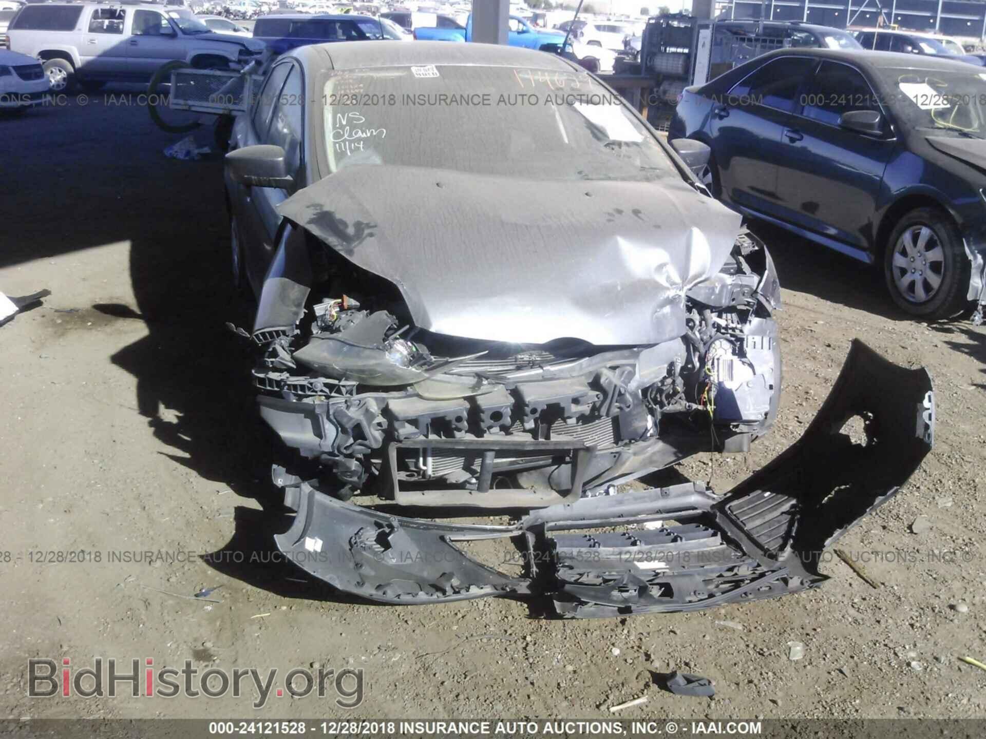 2012 Ford Focus - VIN: 1FAHP3E24CL183647 - Photo 6