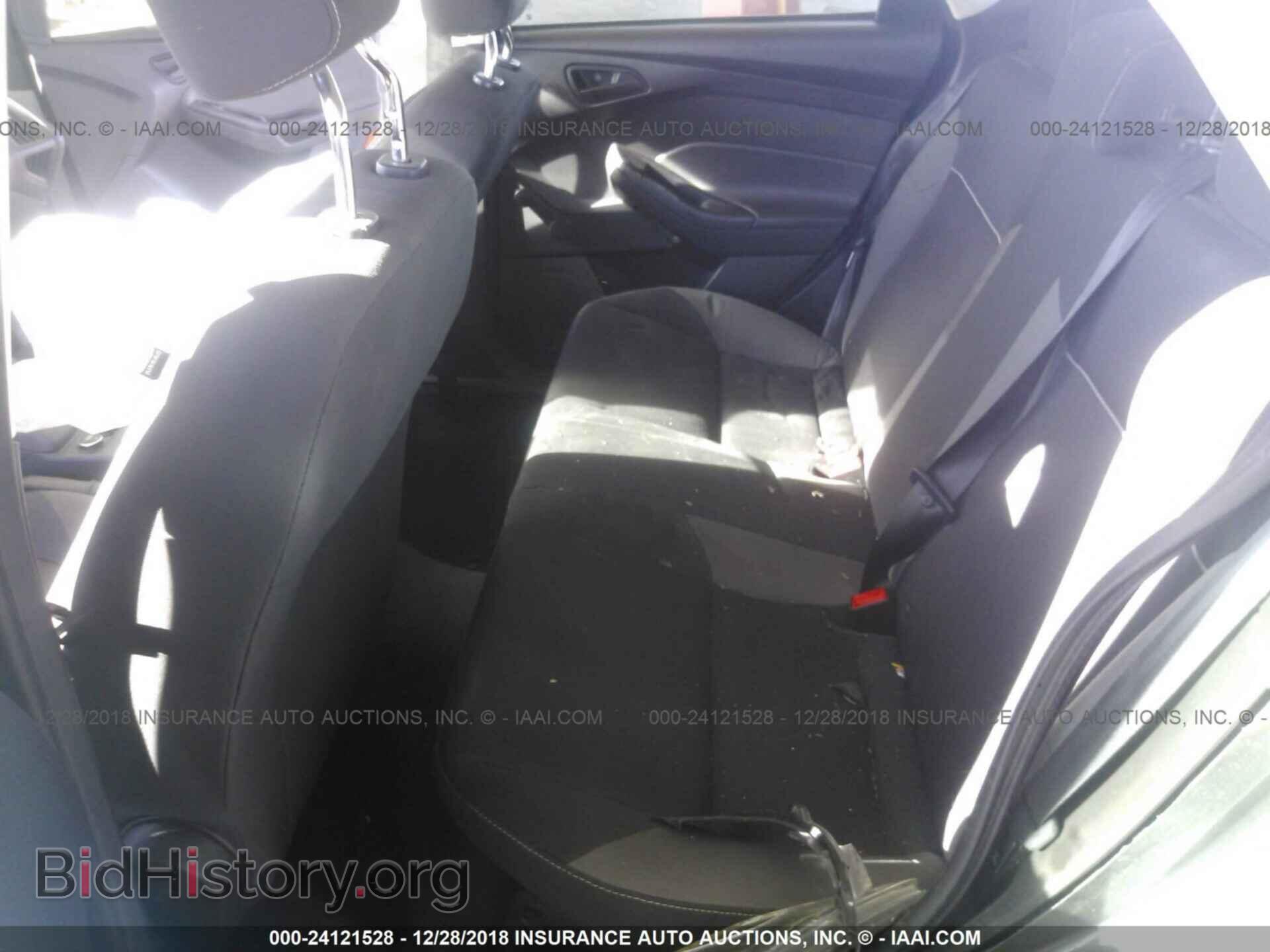 2012 Ford Focus - VIN: 1FAHP3E24CL183647 - Photo 8