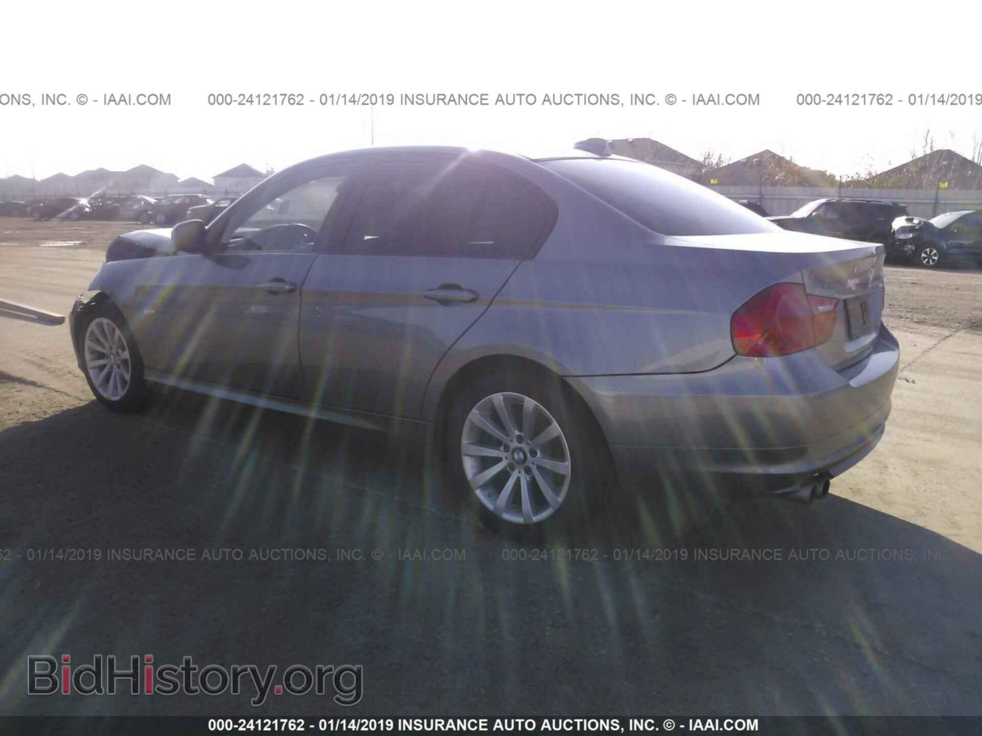 2011 BMW 328 - VIN: WBAPH7C57BE461268 - Фото 3