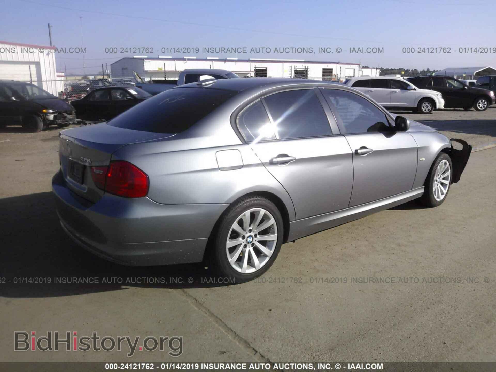 2011 BMW 328 - VIN: WBAPH7C57BE461268 - Фото 4