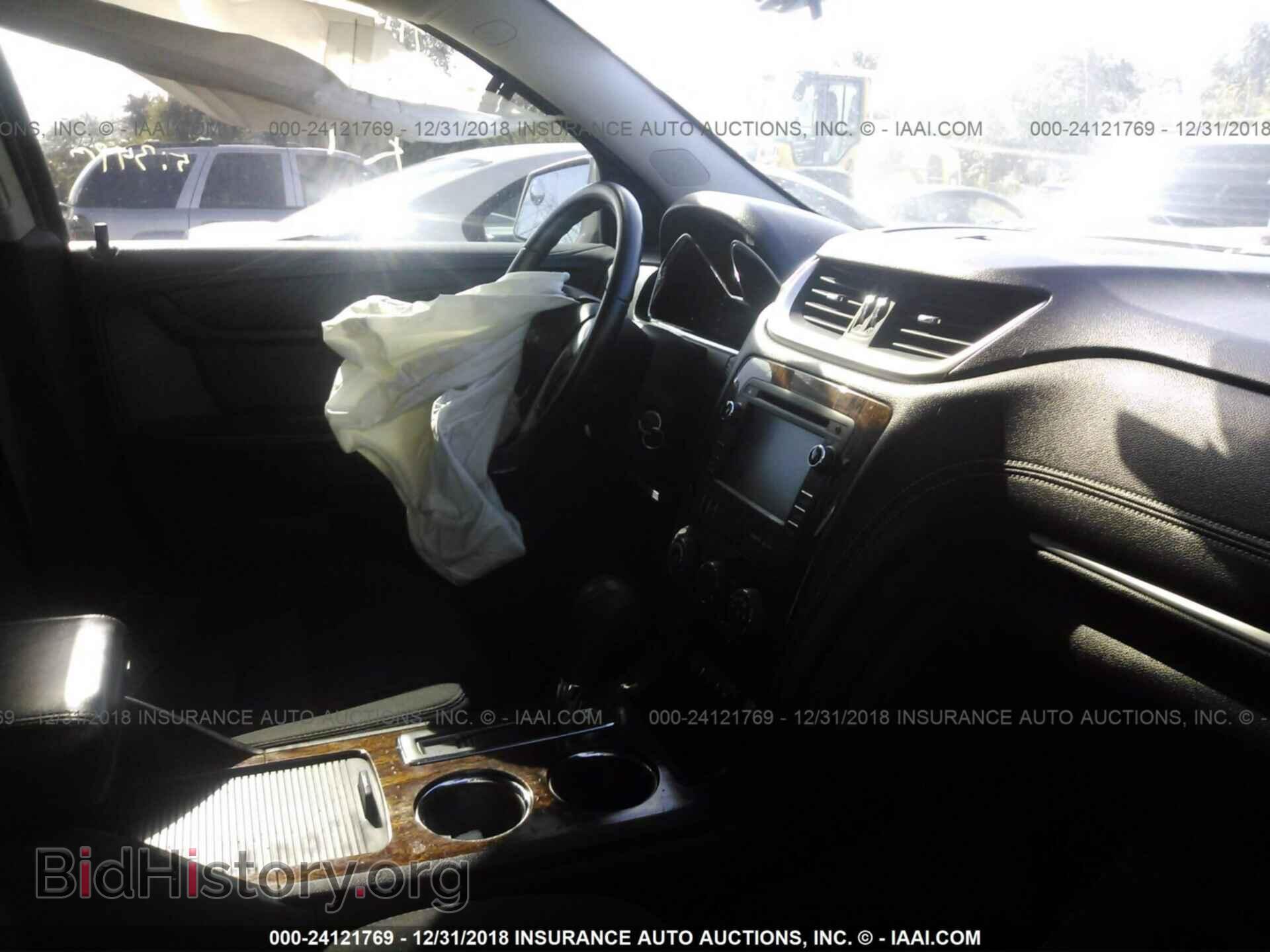 2014 CHEVROLET TRAVERSE - VIN: 1GNKRGKD3EJ368821 - Фото 5
