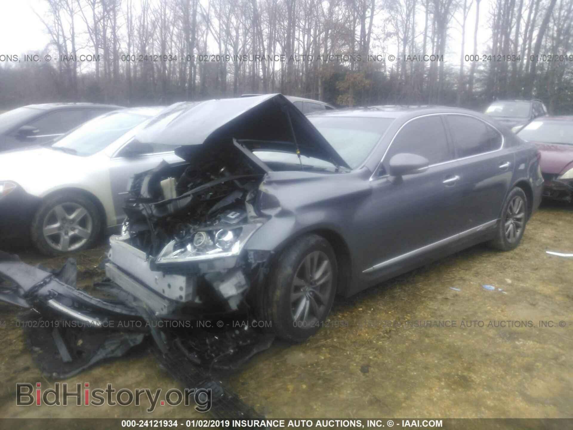 2014 LEXUS LS - VIN: JTHCL5EF0E5022278 - Фото 2