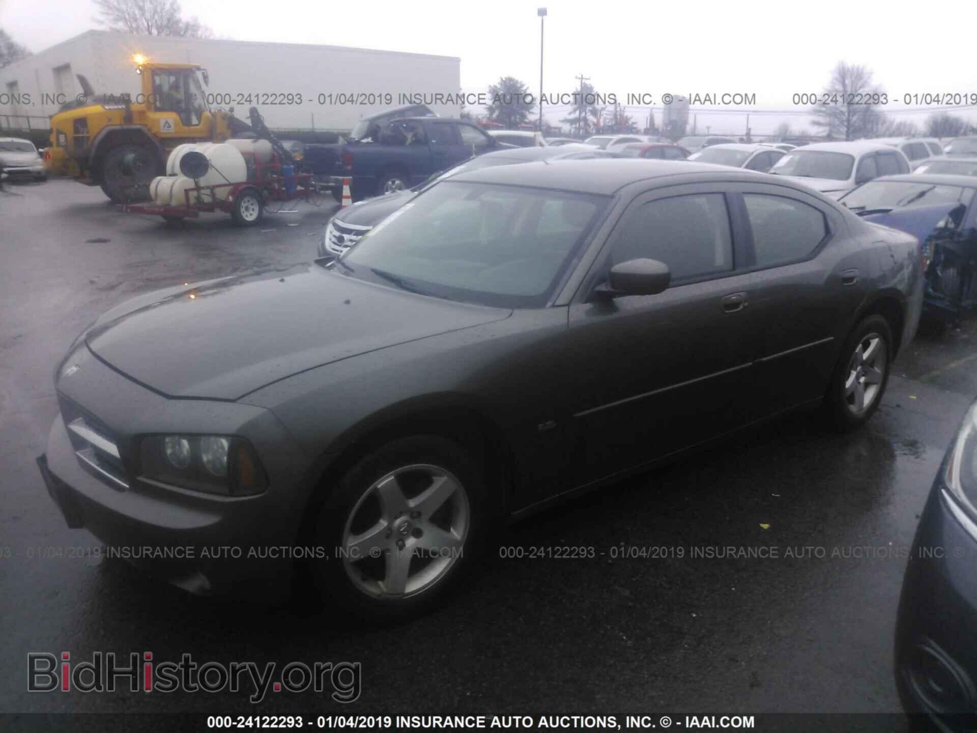 2010 DODGE CHARGER - VIN: 2B3CA3CV5AH197877 - Фото 2