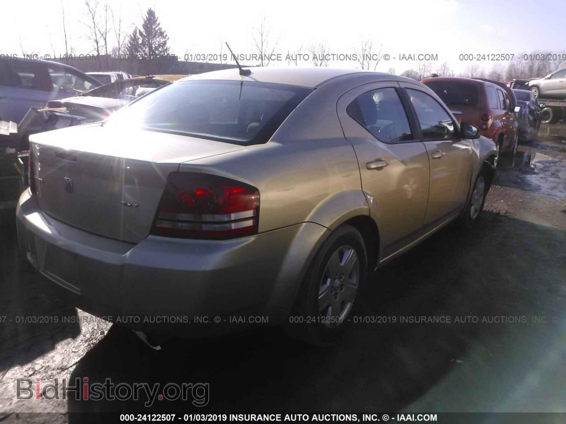 2010 DODGE AVENGER - VIN: 1B3CC4FB4AN215701 - Photo 4