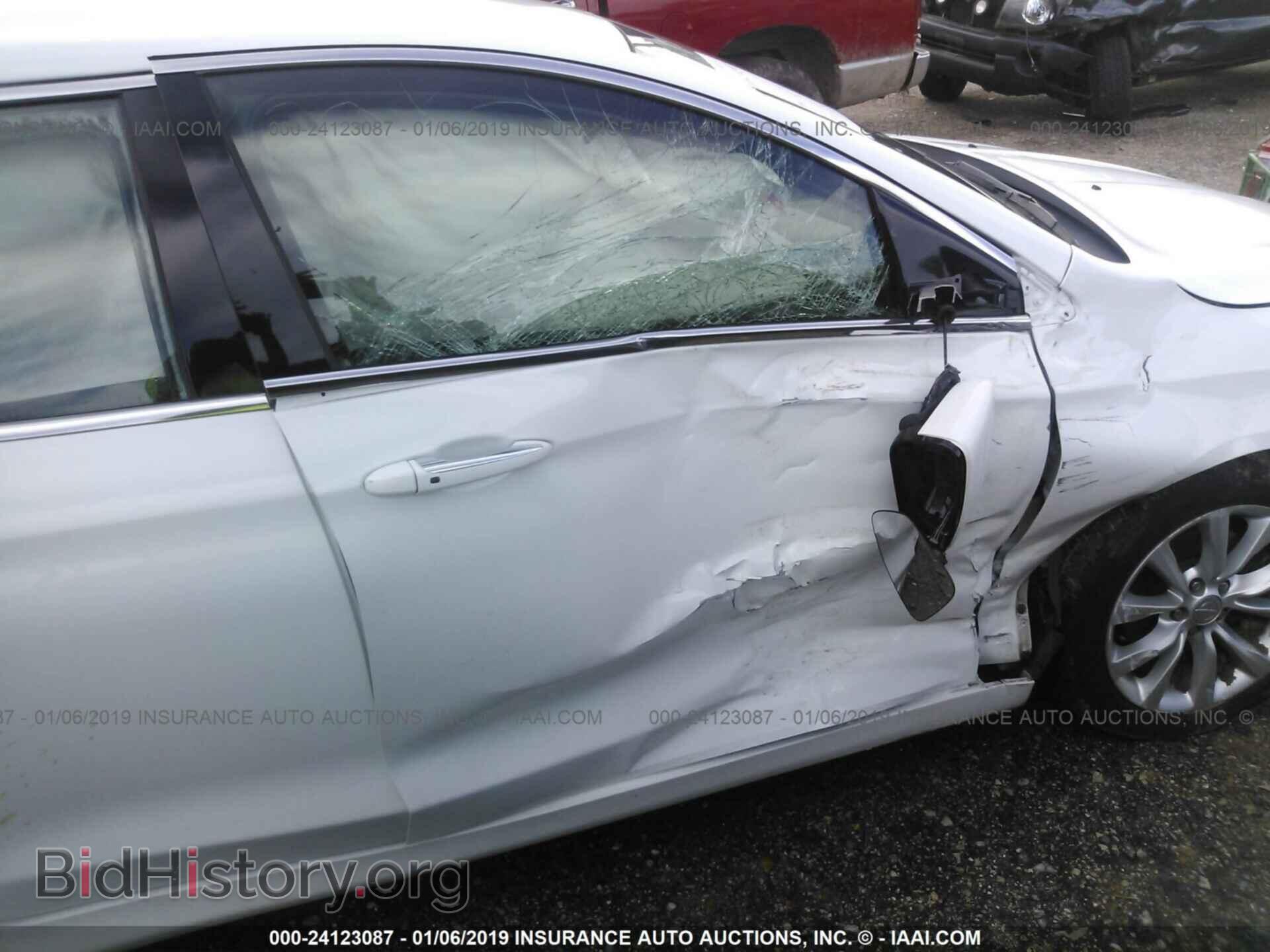 2015 CHRYSLER 200 - VIN: 1C3CCCCB3FN658897 - Photo 6