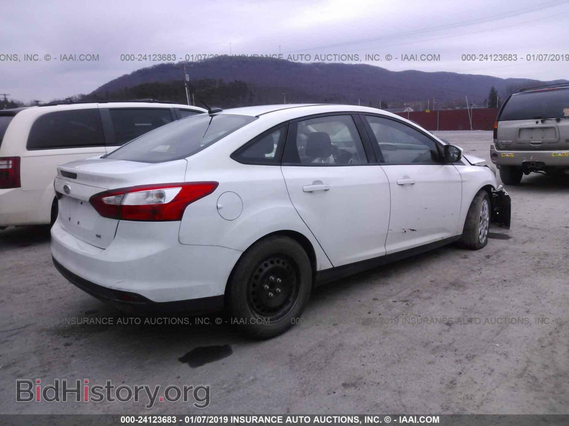 2012 FORD FOCUS - VIN: 1FAHP3F28CL164310 - Photo 4