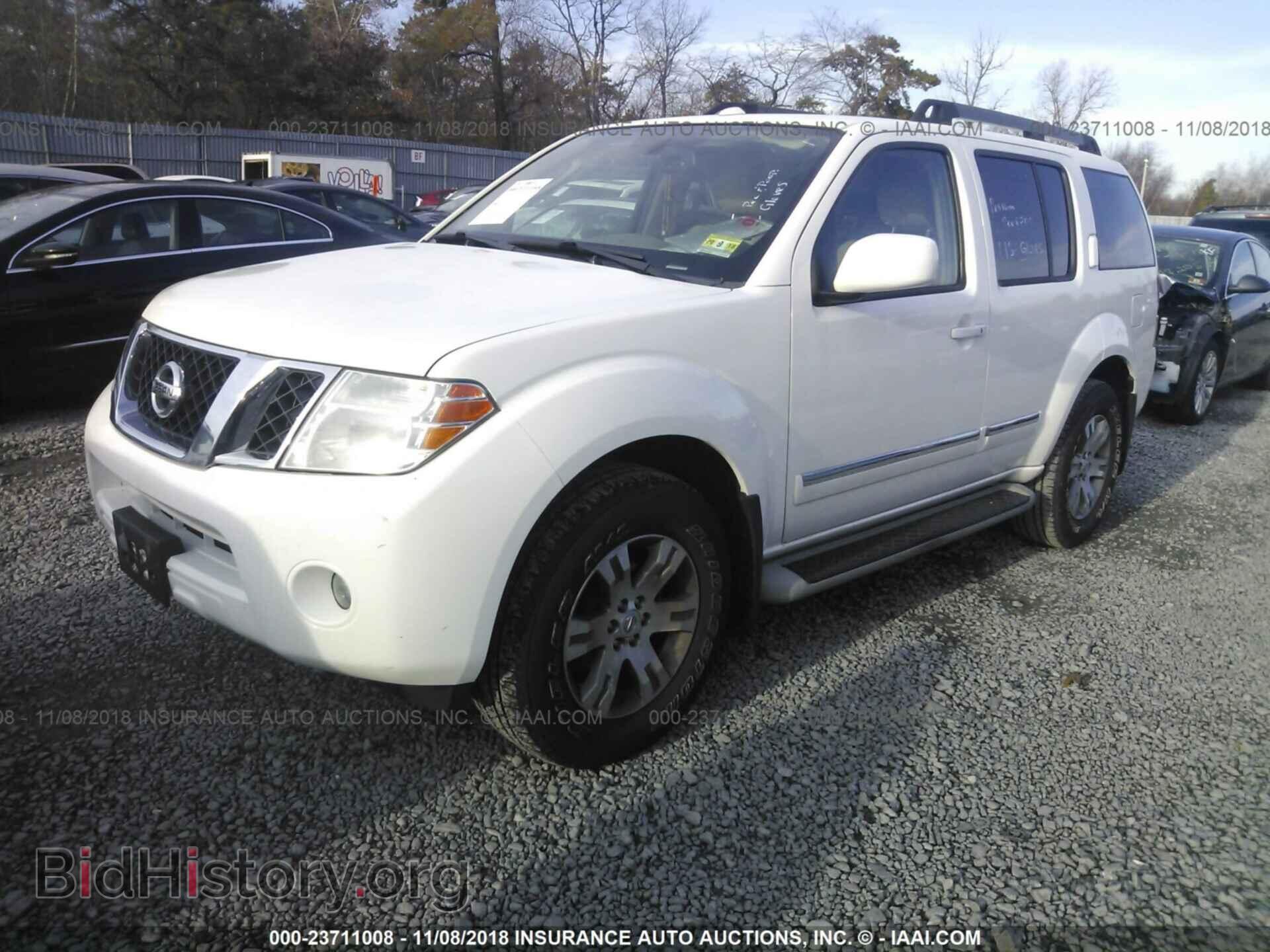 2011 NISSAN PATHFINDER - VIN: 5N1AR1NB8BC600661 - Фото 2