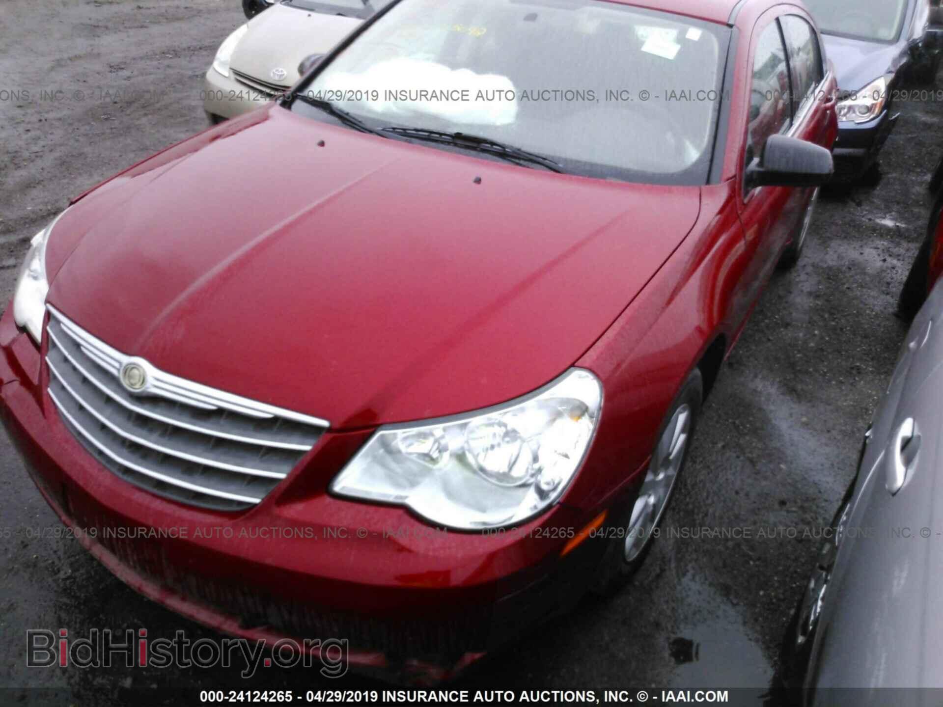 2010 CHRYSLER SEBRING - VIN: 1C3CC4FB9AN212540 - Фото 2