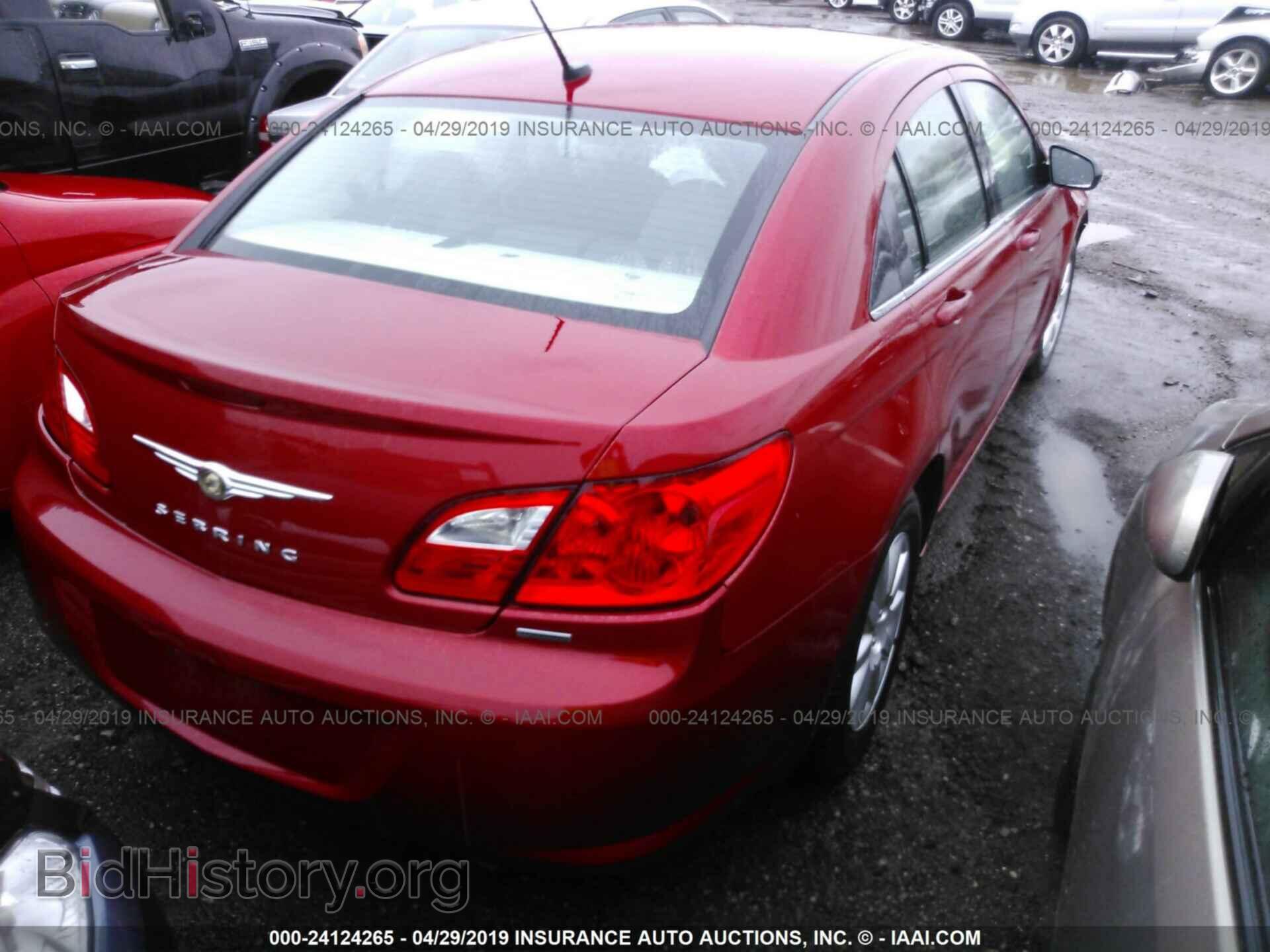 2010 CHRYSLER SEBRING - VIN: 1C3CC4FB9AN212540 - Фото 4