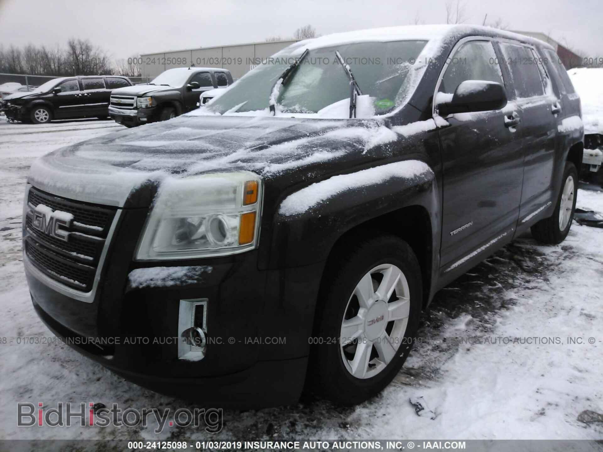 2011 GMC TERRAIN - VIN: 2CTALMEC2B6435705 - Photo 2