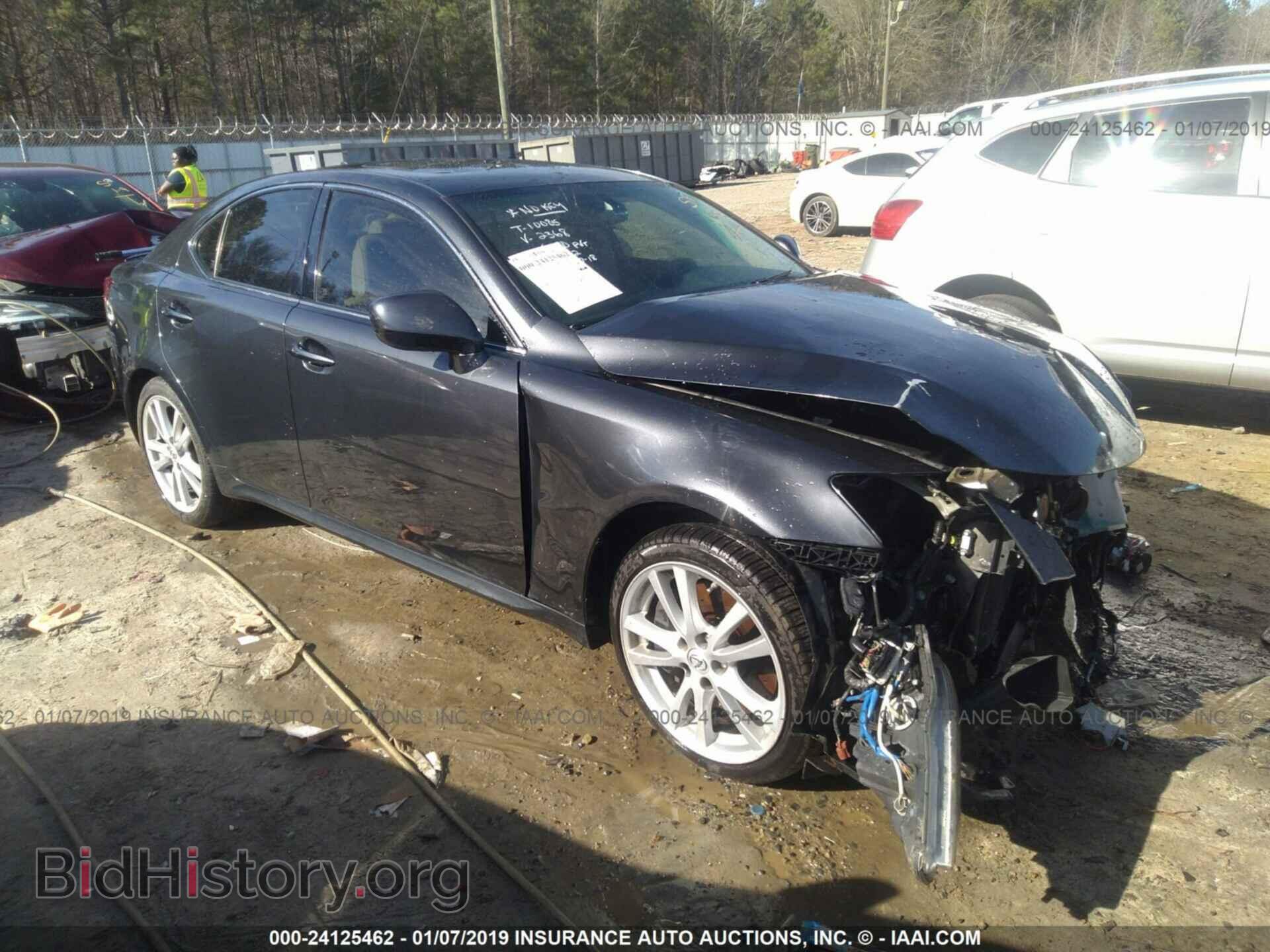 Фотография JTHBE262275012368 - LEXUS IS 2007