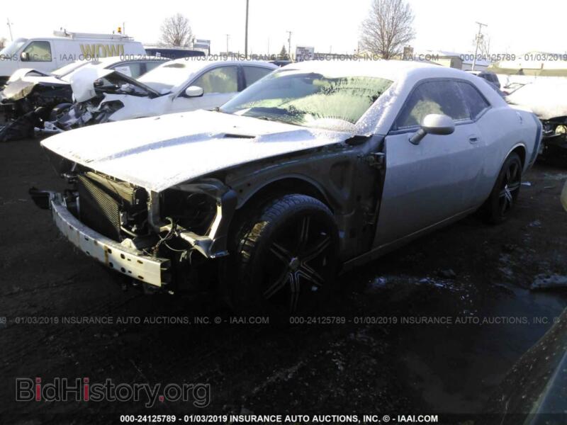 2010 Dodge CHALLENGER (VIN 2B3CJ4DV3AH133695) — фото 2 из 10