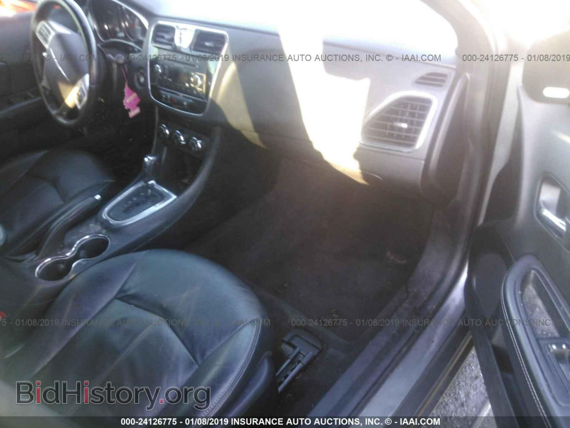 2013 CHRYSLER 200 - VIN: 1C3CCBCG8DN747383 - Photo 5