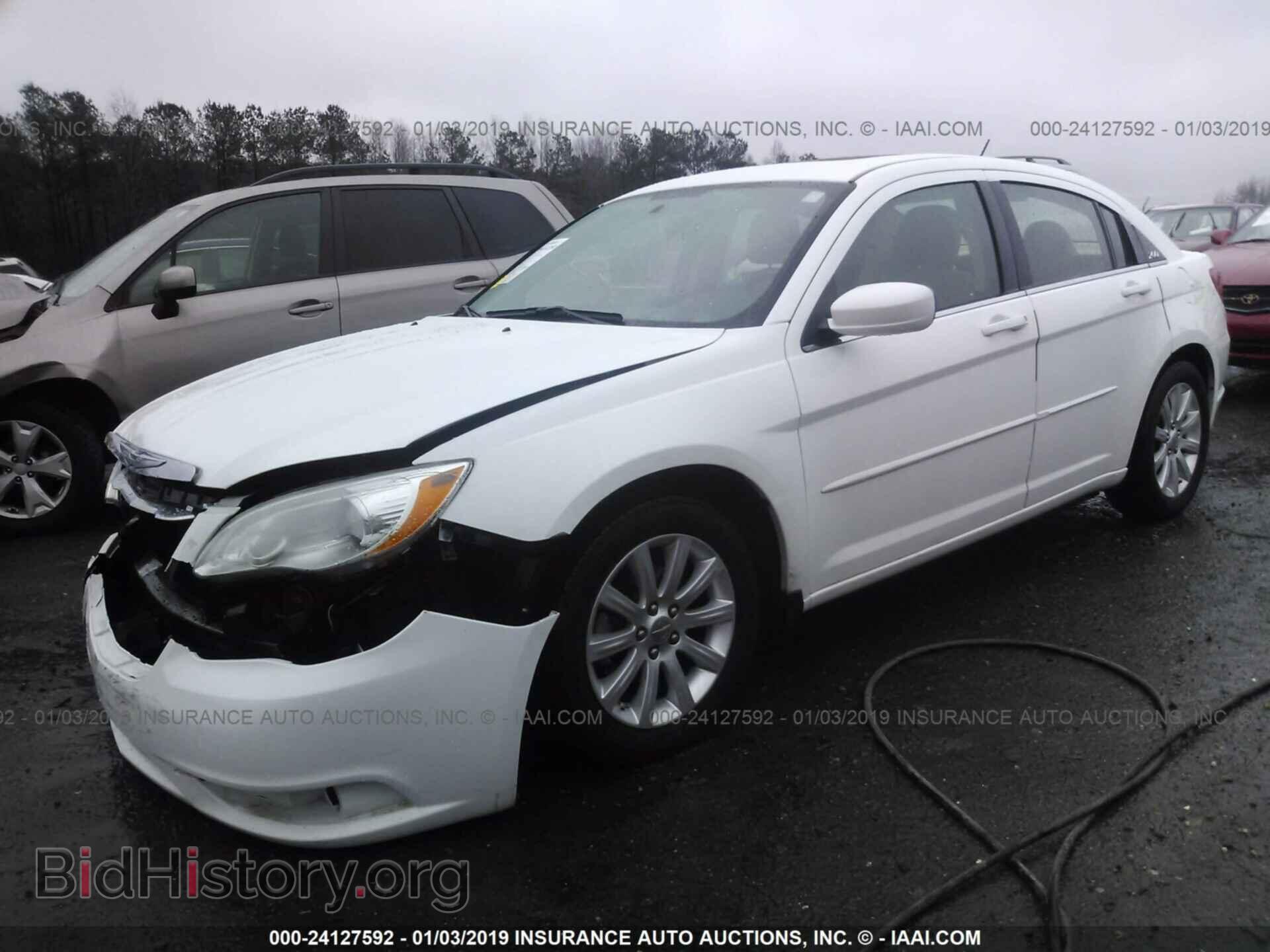2012 CHRYSLER 200 - VIN: 1C3CCBBG7CN316680 - Photo 2