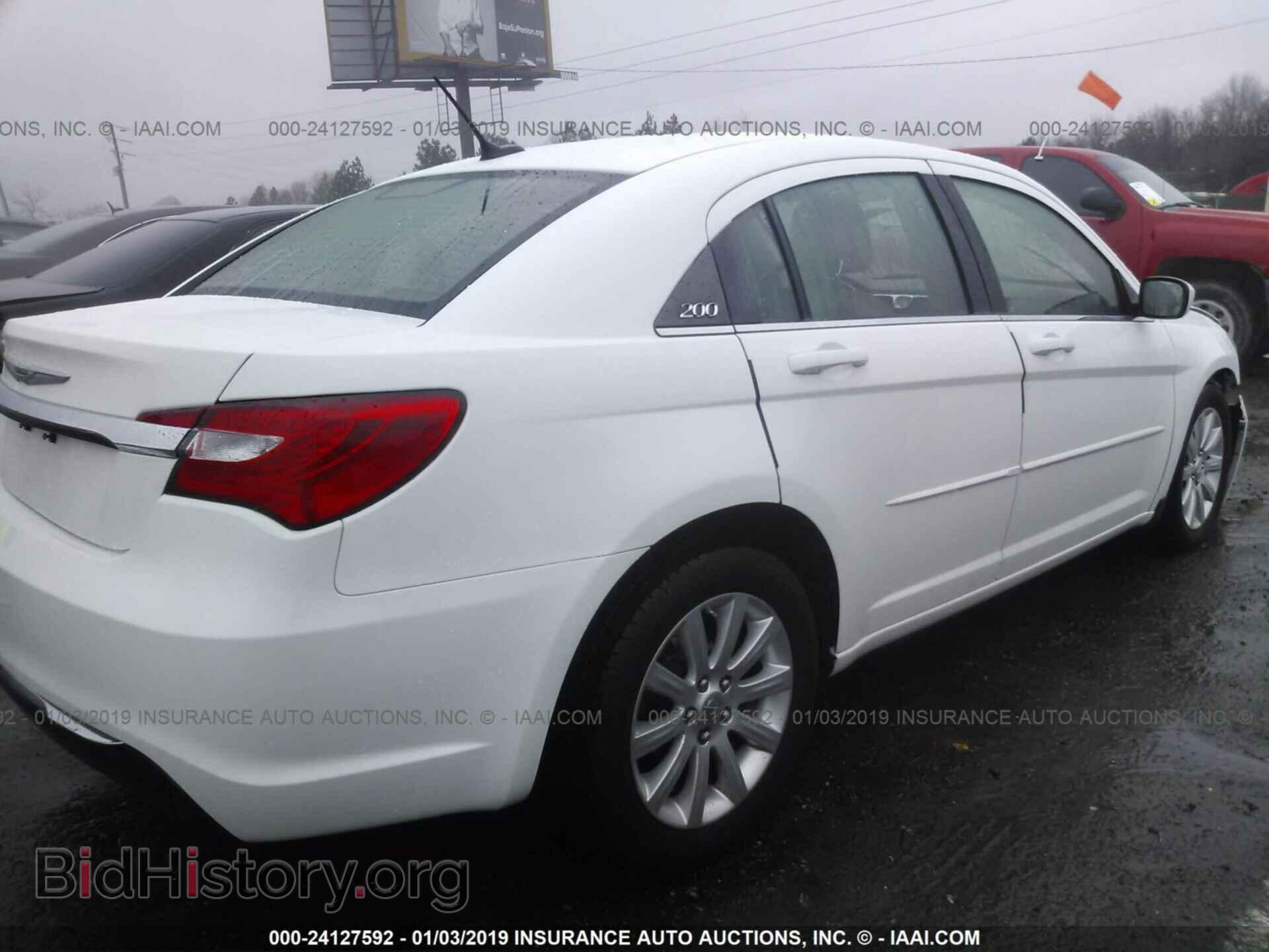 2012 CHRYSLER 200 - VIN: 1C3CCBBG7CN316680 - Photo 4