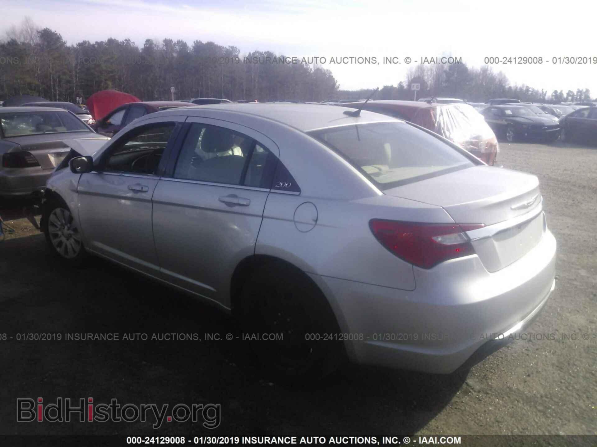 2012 CHRYSLER 200 - VIN: 1C3CCBAB1CN295587 - Фото 3
