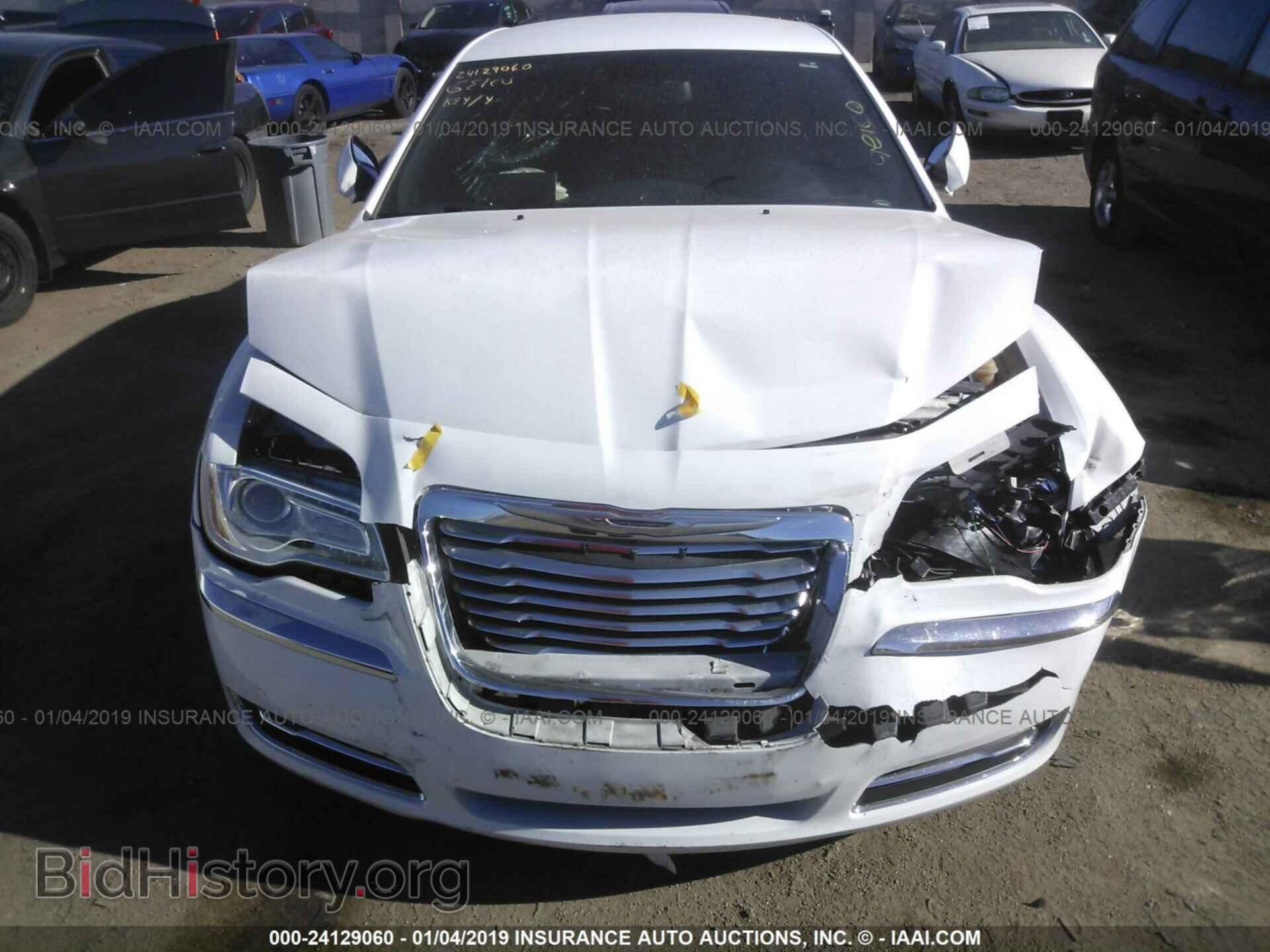 2014 CHRYSLER 300 - VIN: 2C3CCAAGXEH121633 - Фото 6