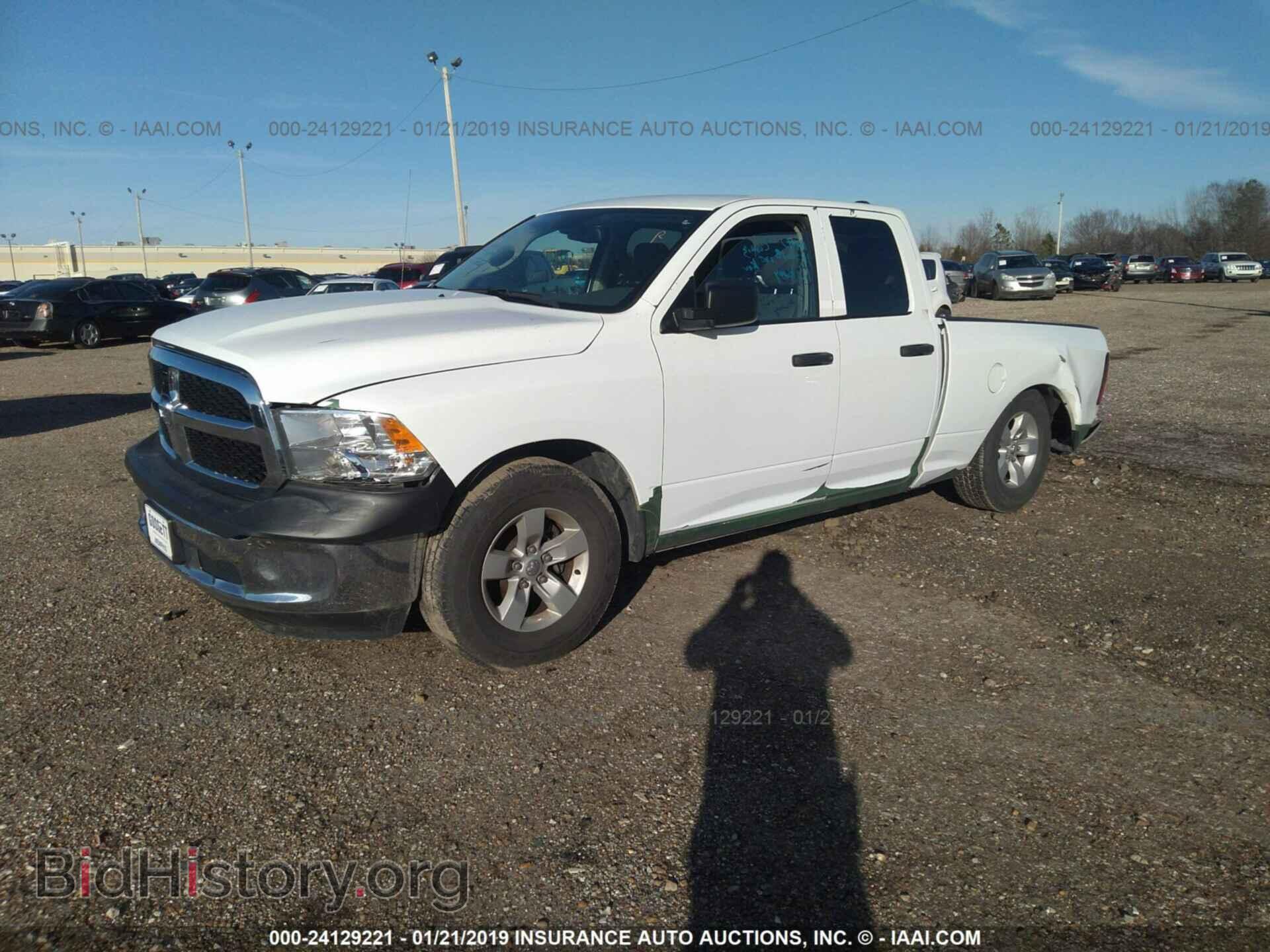 2017 RAM 1500 - VIN: 1C6RR6FG1HS723318 - Photo 2