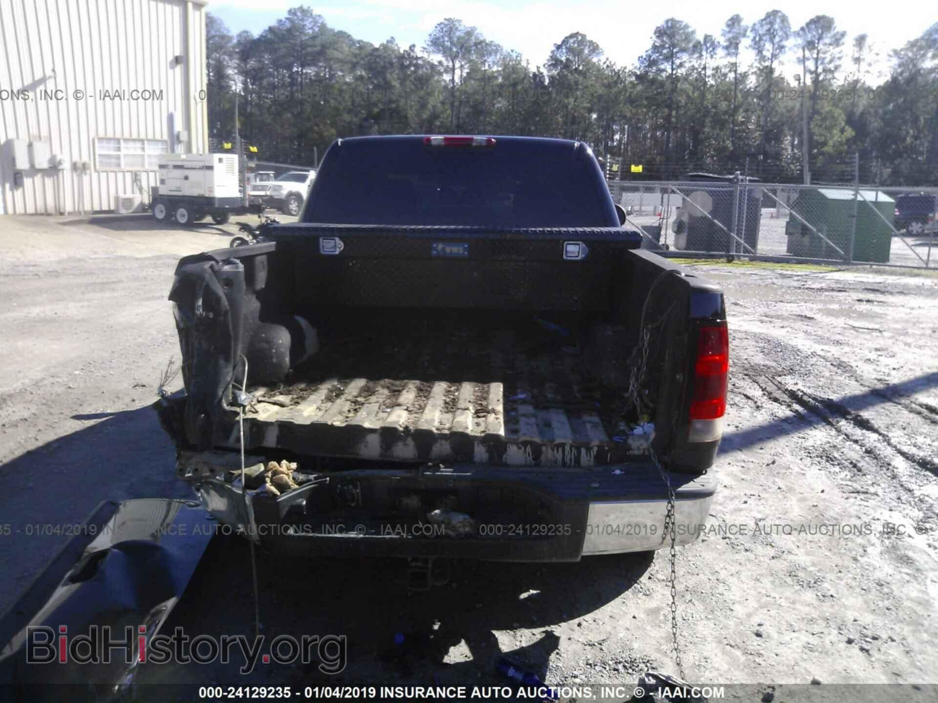 2007 GMC NEW SIERRA - VIN: 3GTEC13C97G545659 - Photo 8