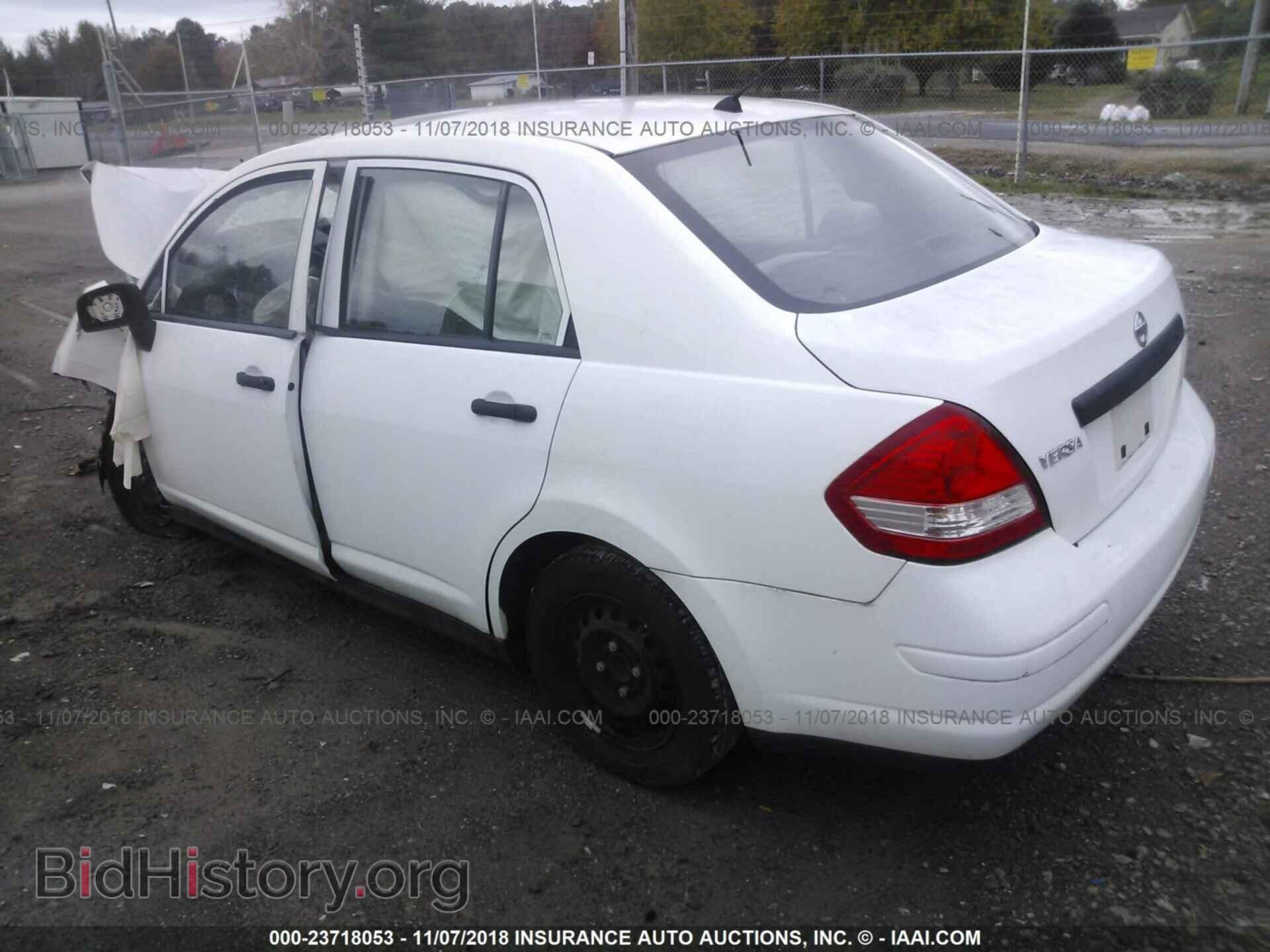 2009 NISSAN VERSA - VIN: 3N1CC11E59L454784 - Фото 3
