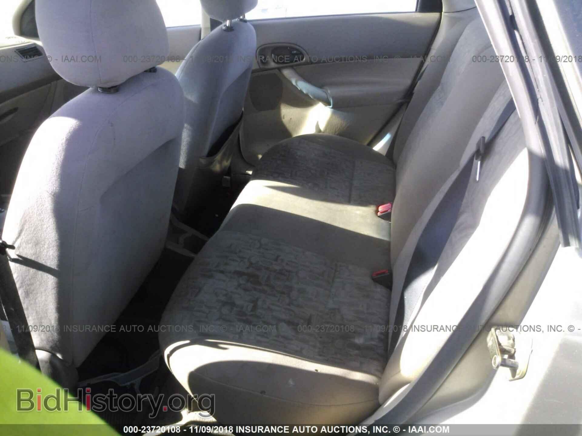 2005 FORD FOCUS - VIN: 1FAHP34N35W128166 - Фото 8