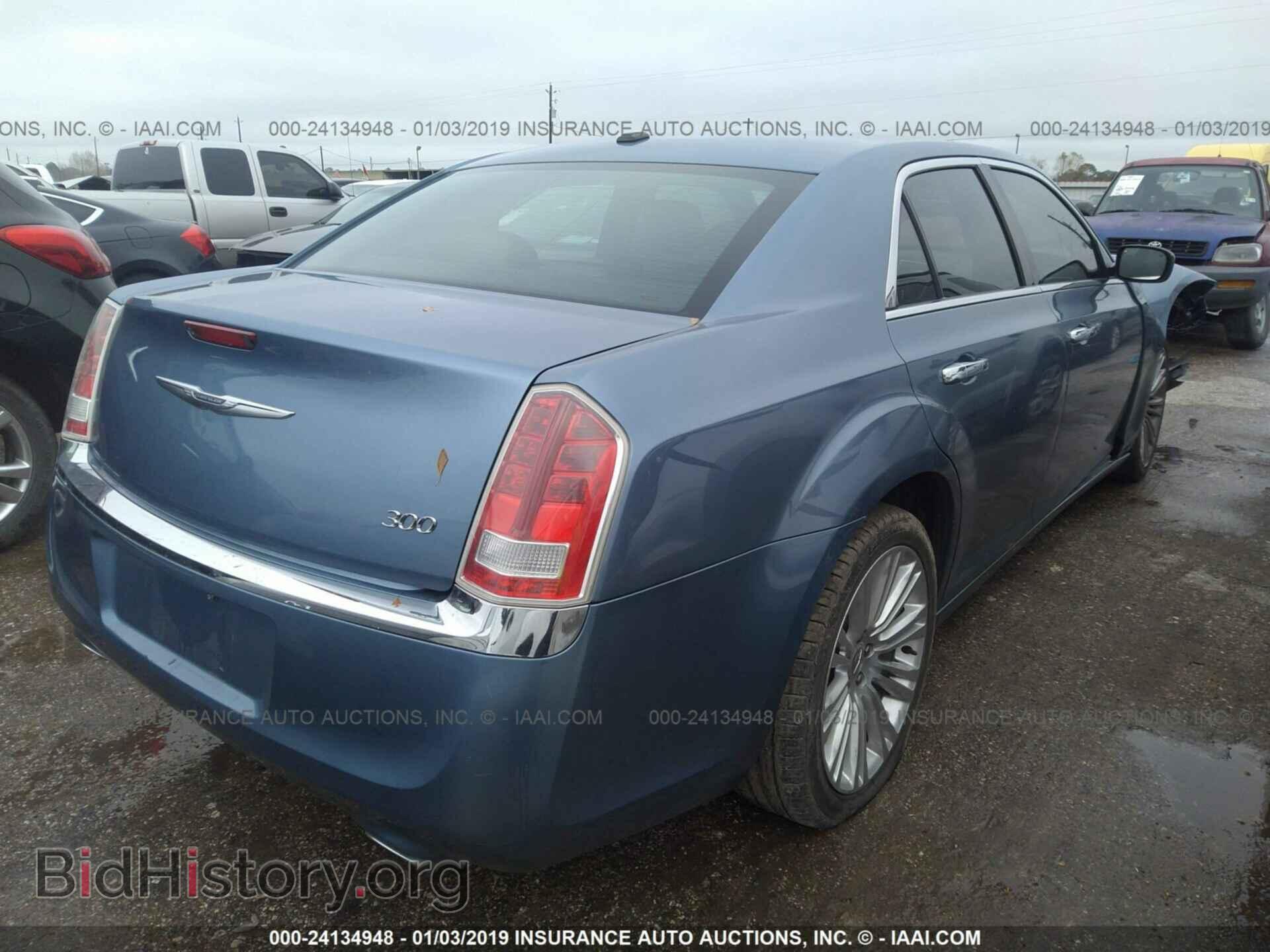 2011 CHRYSLER 300 - VIN: 2C3CA5CG3BH595655 - Фото 4