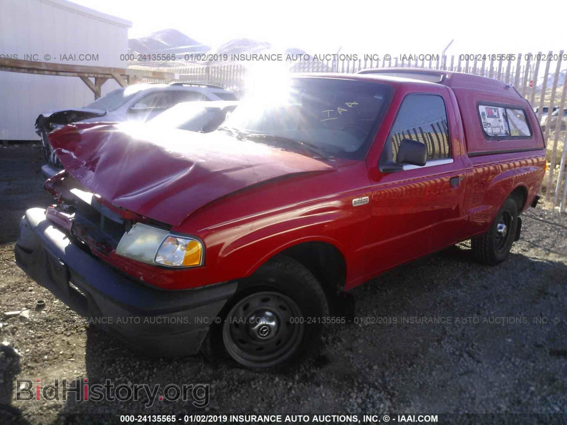 2001 MAZDA B2500 - VIN: 4F4YR12C71TM08623 - Фото 2