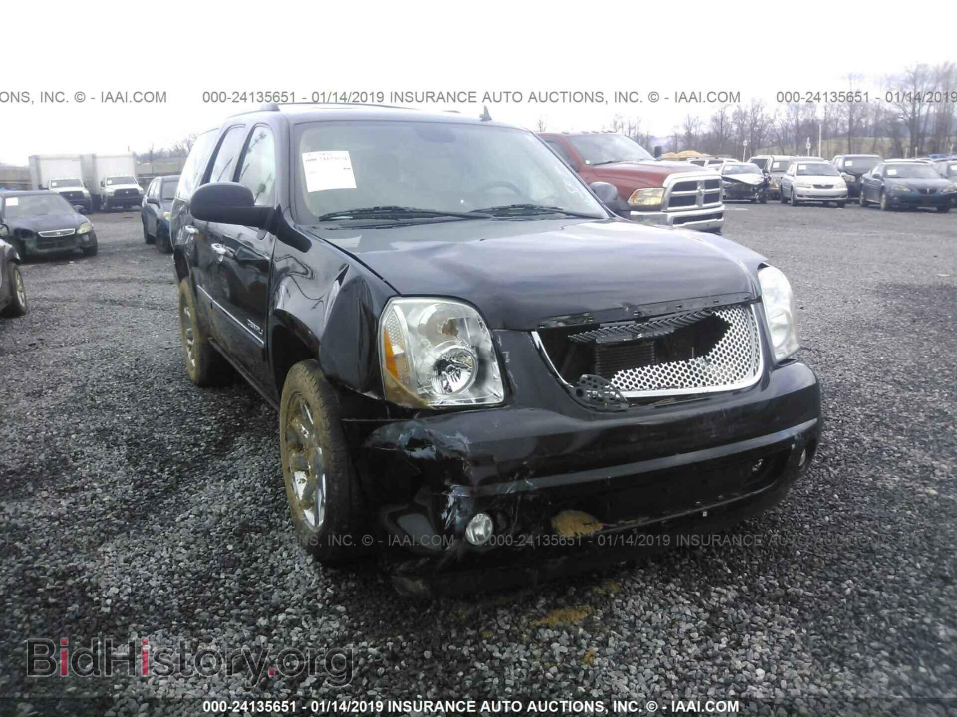 2011 GMC YUKON - VIN: 1GKS2EEF5BR390044 - Photo 6
