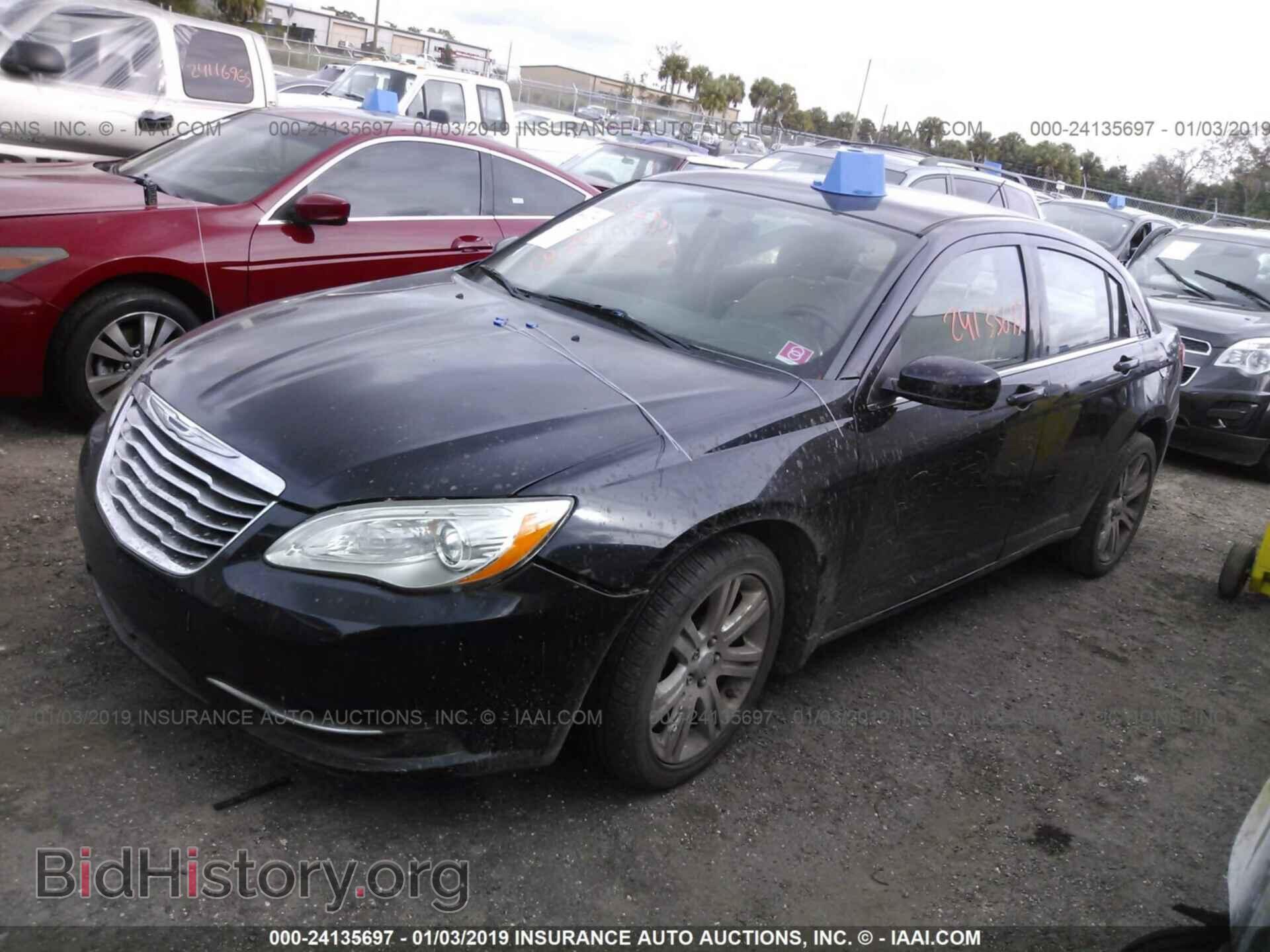 2012 CHRYSLER 200 - VIN: 1C3CCBAB0CN184271 - Фото 2