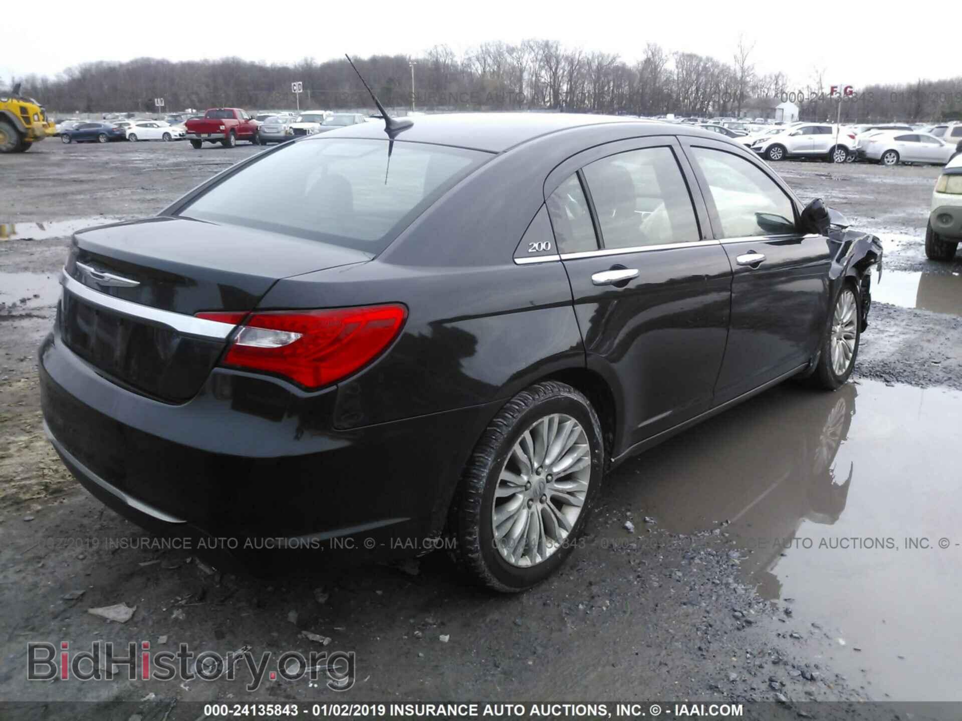 2011 CHRYSLER 200 - VIN: 1C3BC2FG2BN520615 - Photo 4