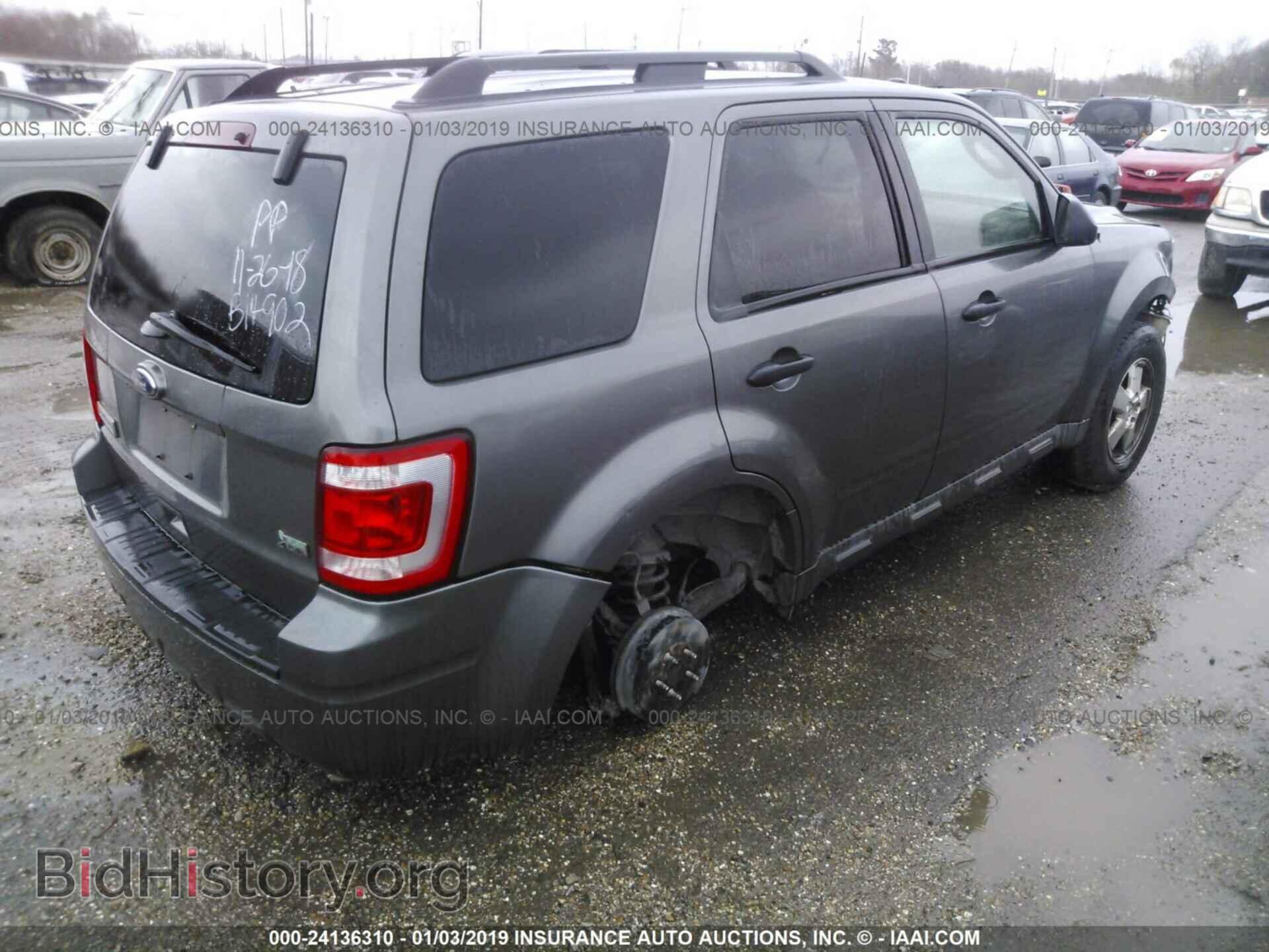 2011 FORD ESCAPE - VIN: 1FMCU0DG0BKB14902 - Фото 4